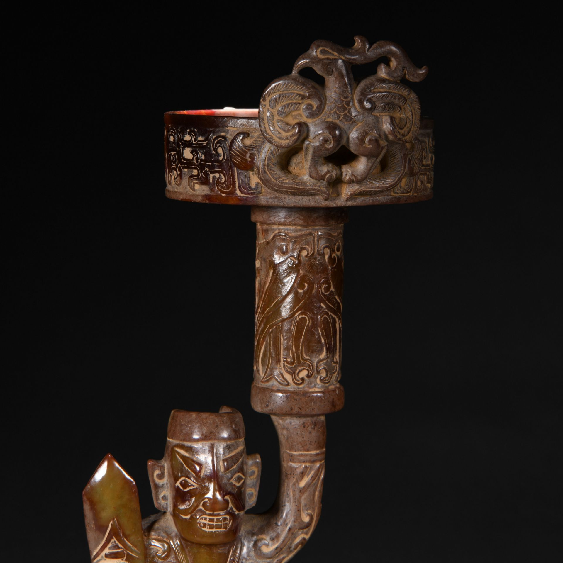 A Chinese Carved Jade Lampholder - Image 2 of 11