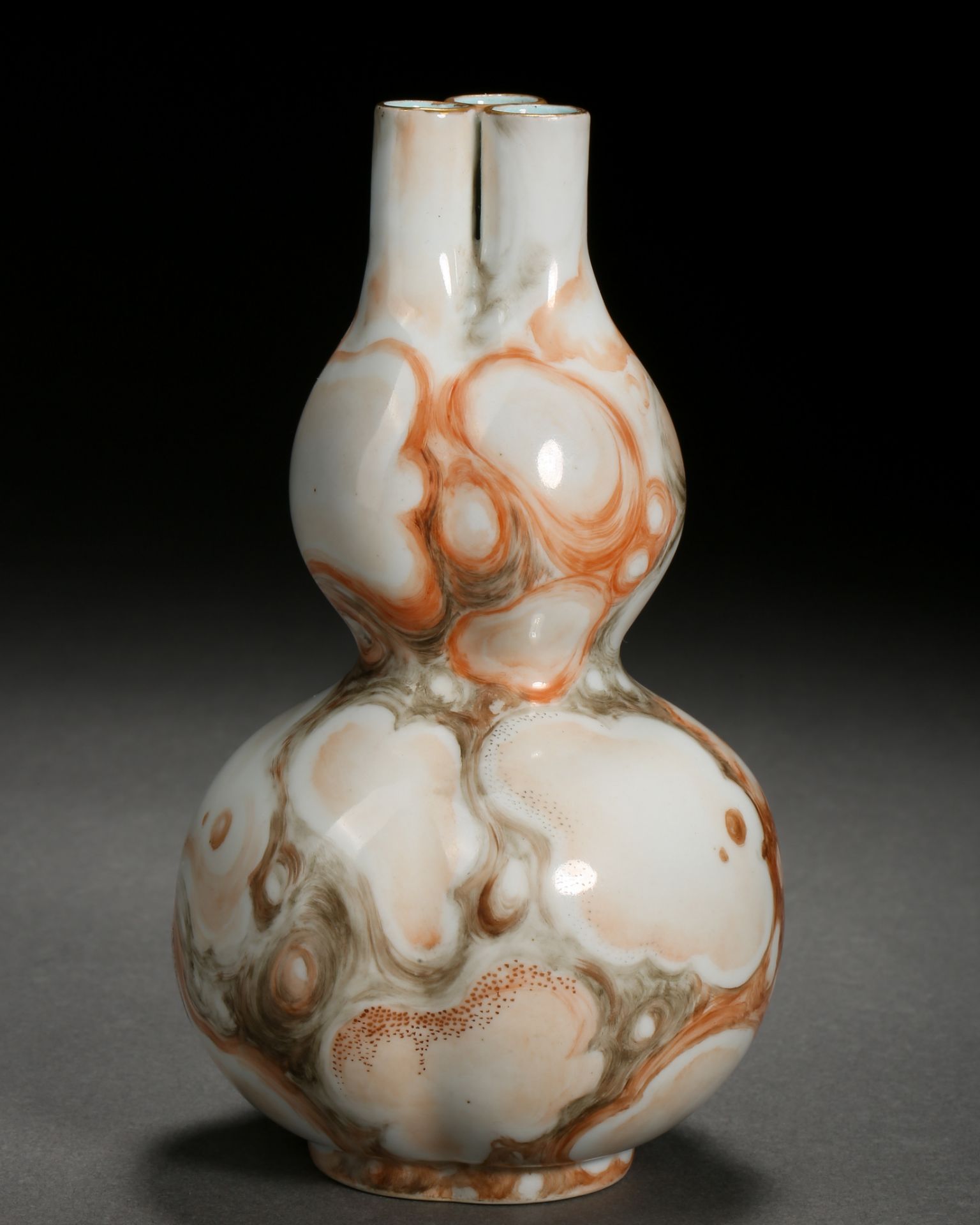 A Chinese Faux Marble Double Gourds Vase - Bild 3 aus 7