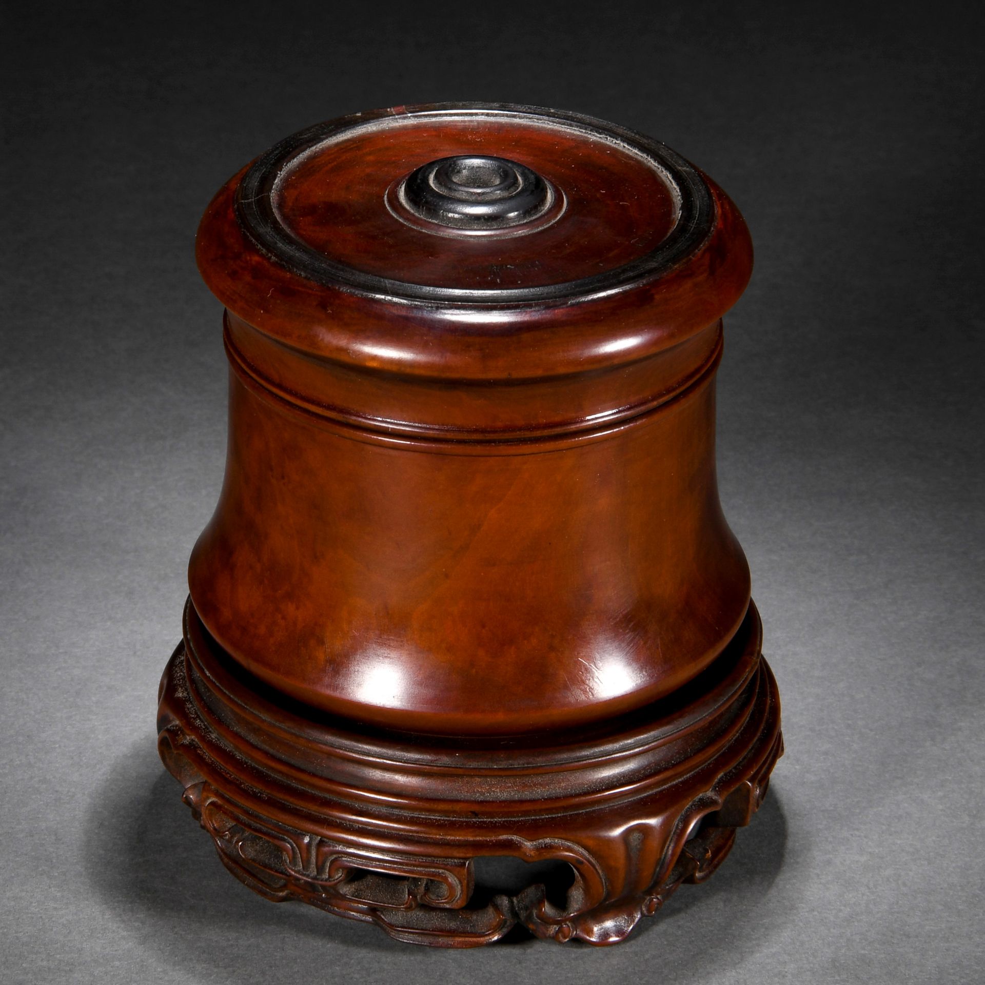 A Chinese Carved Hardwood Box with Cover - Image 2 of 7