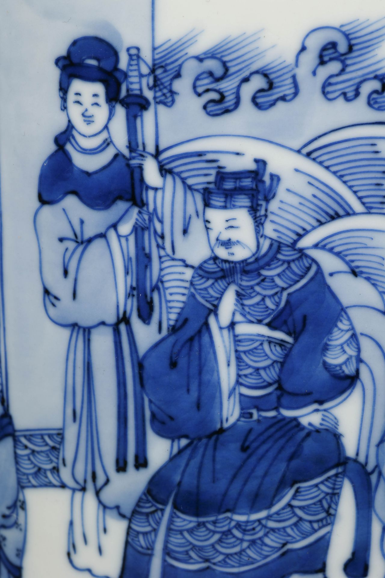A Chinese Blue and White Figural Story Mallet Vase - Bild 10 aus 17
