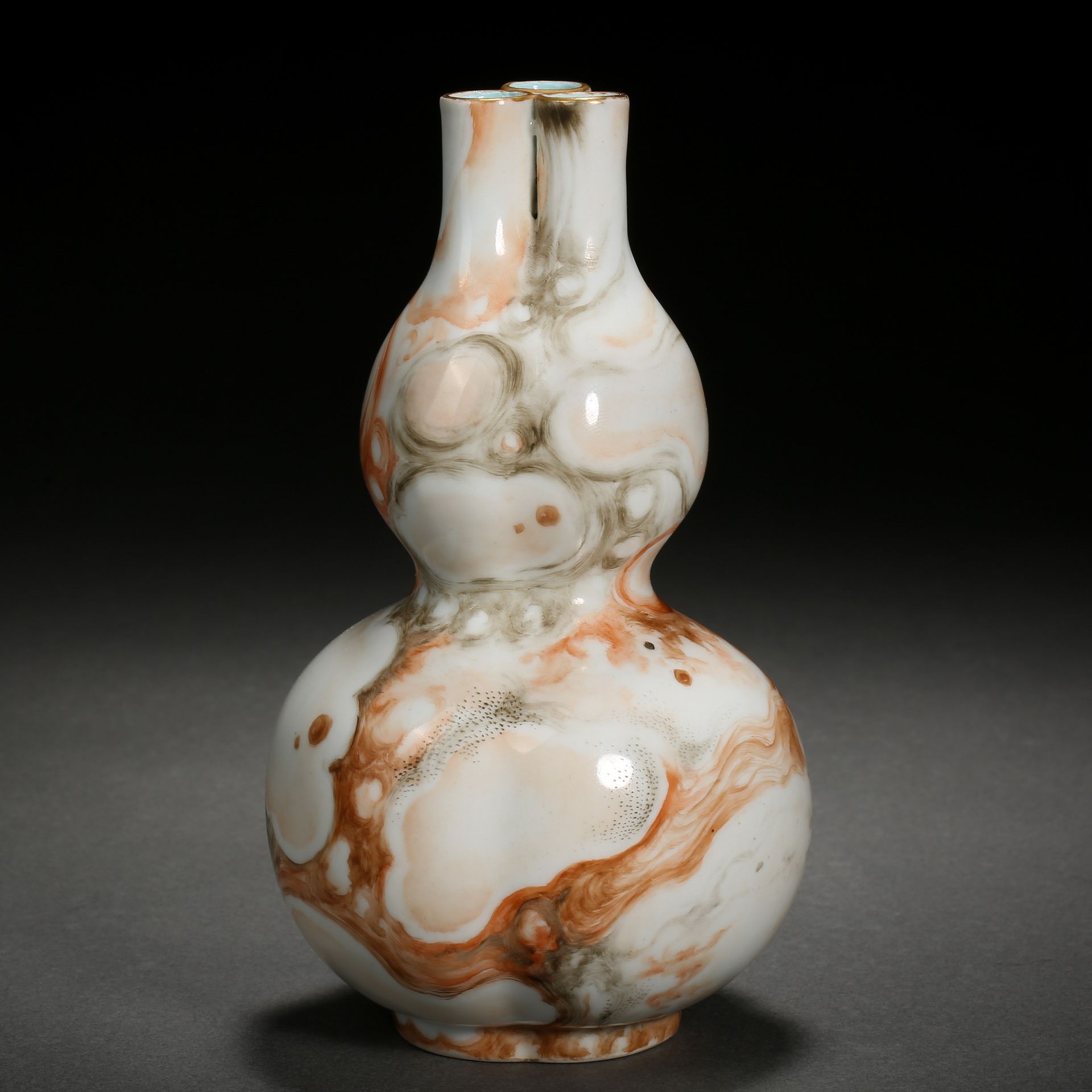 A Chinese Faux Marble Double Gourds Vase - Bild 2 aus 7