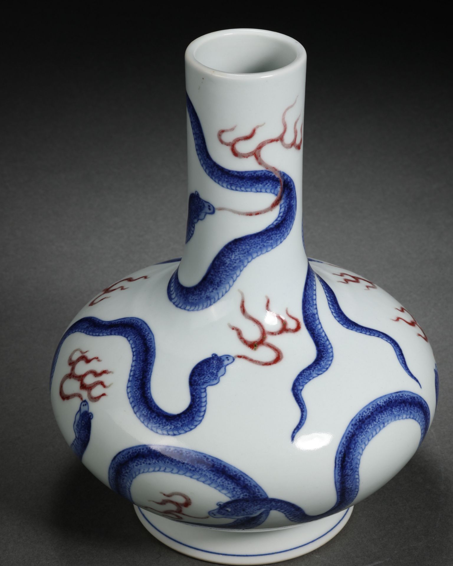 A Chinese Underglaze Blue and Copper Red Bottle Vase - Image 3 of 12