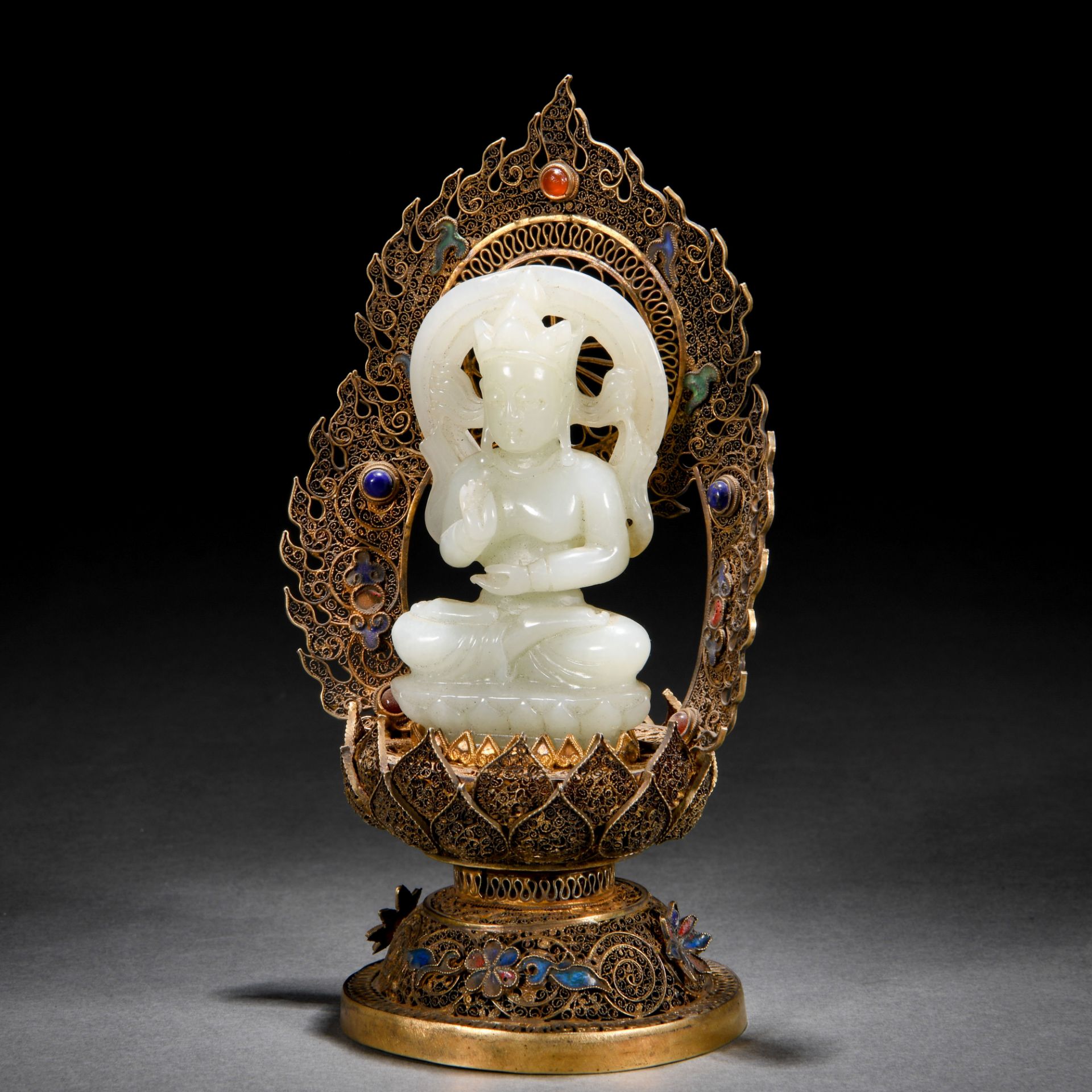 A Chinese Carved White Jade Seated Buddha - Image 3 of 7