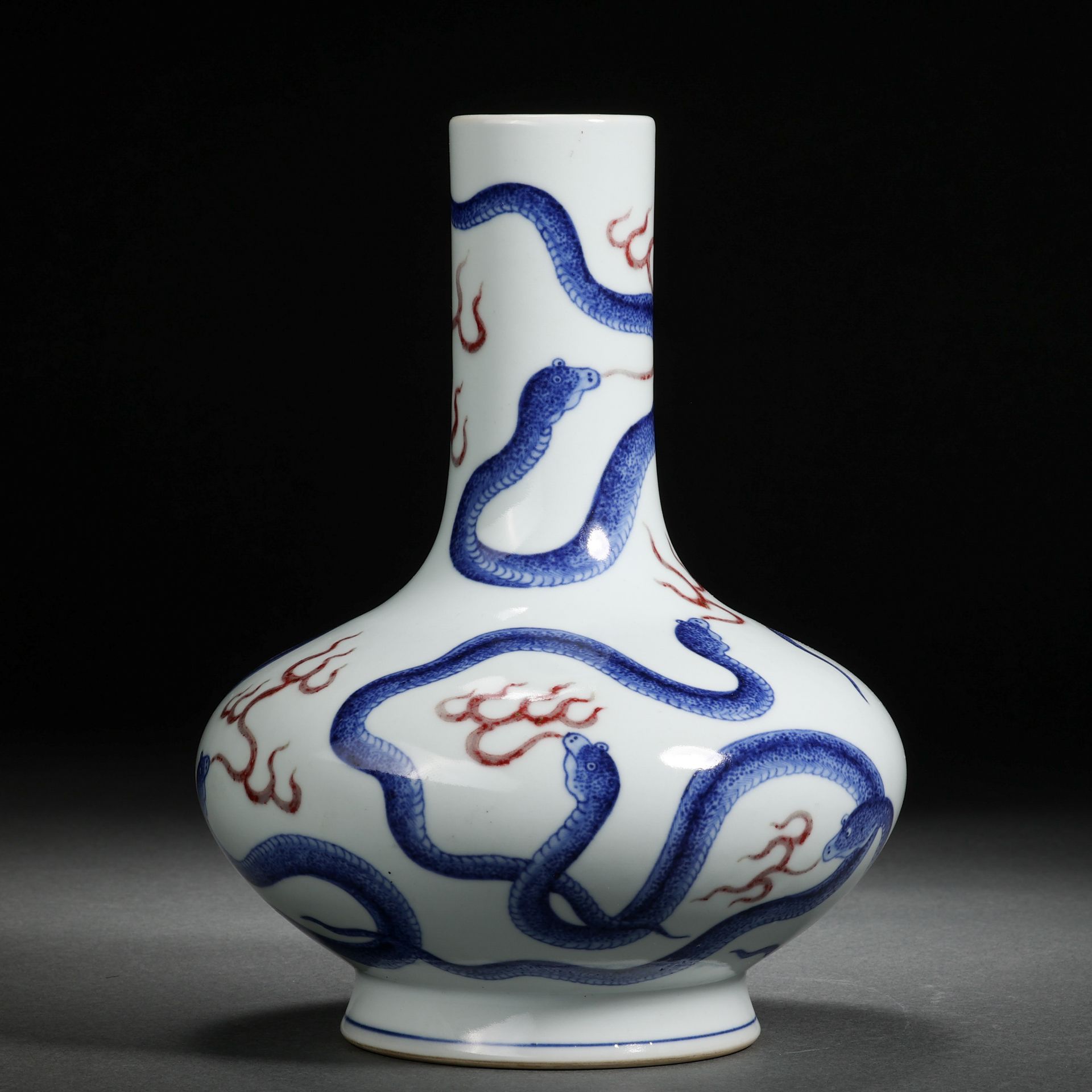 A Chinese Underglaze Blue and Copper Red Bottle Vase - Image 8 of 12