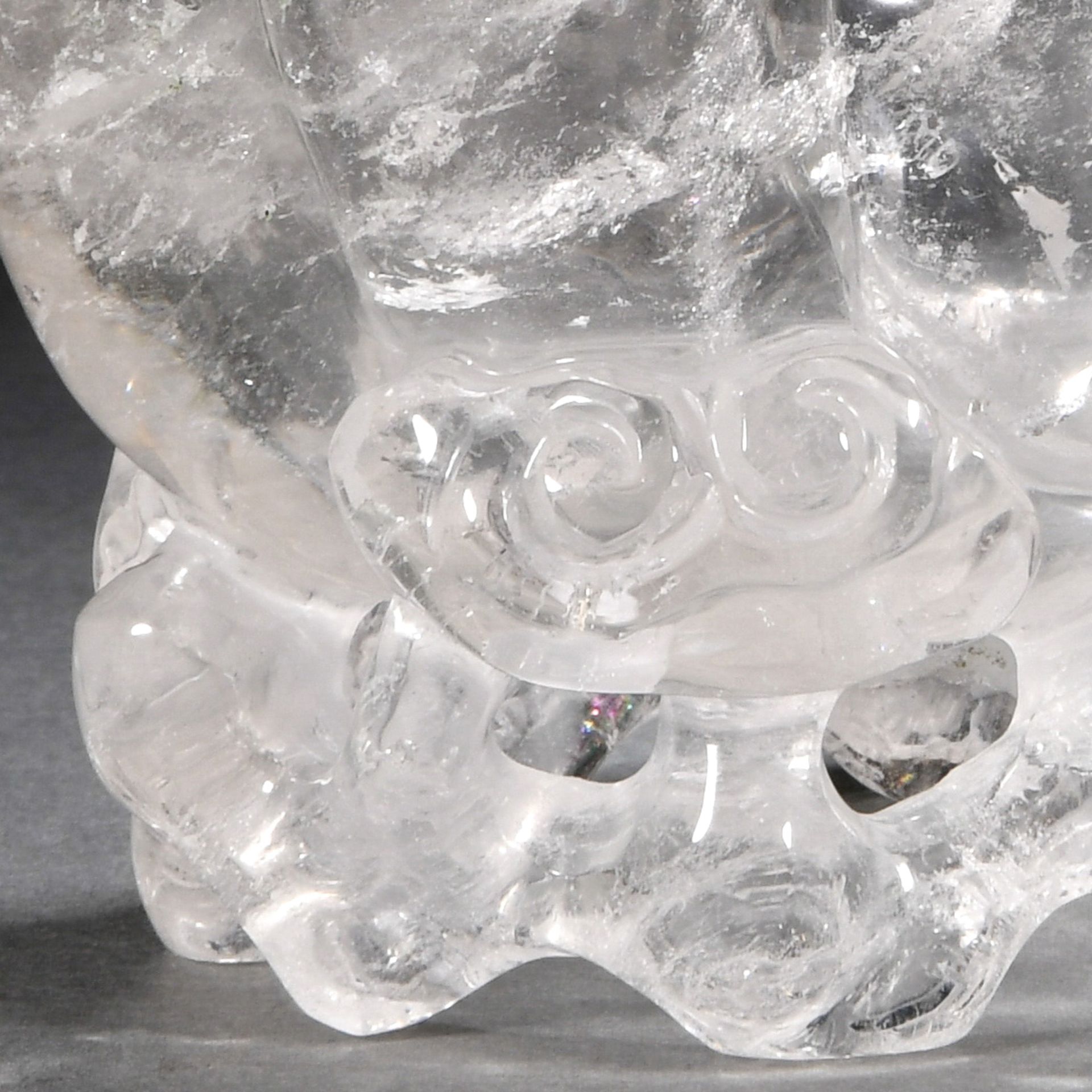 A Chinese Carved Rock Crystal Washer - Image 7 of 10