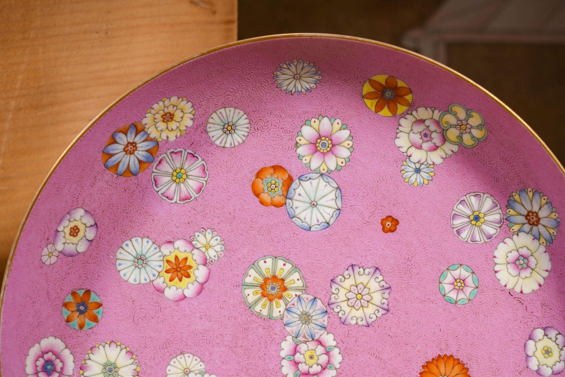 A Chinese Famille Rose Flower Balls Plate - Image 7 of 12
