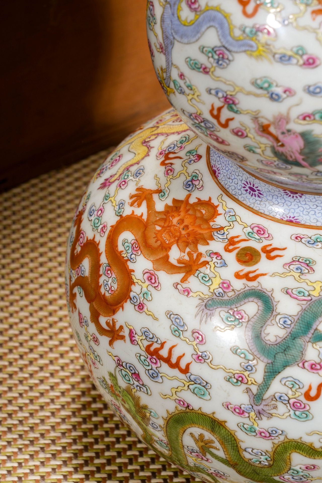 A Chinese Famille Rose Dragons Double Gourds Vase - Image 7 of 13