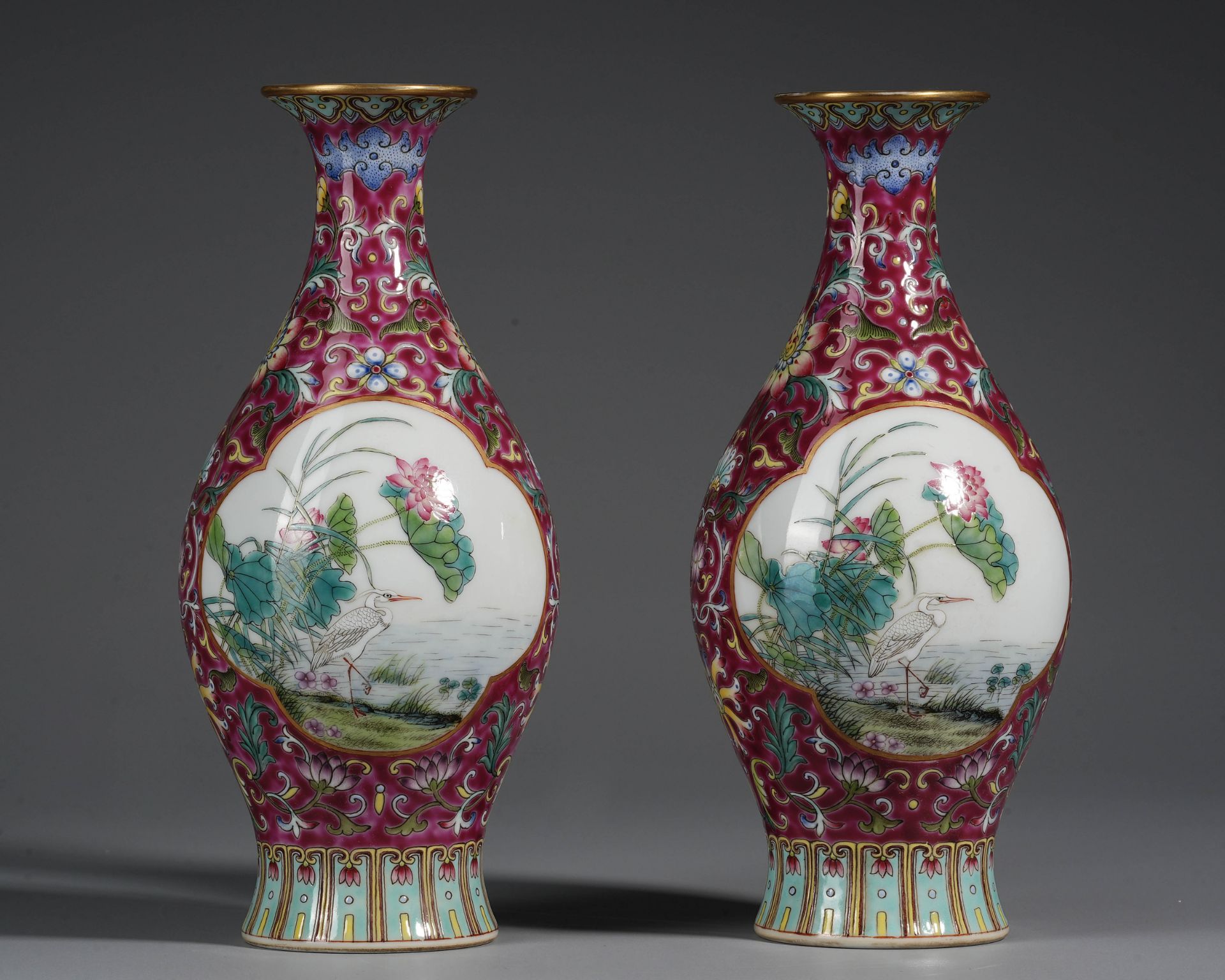 Pair Famille Rose Cranes Vases - Image 2 of 14