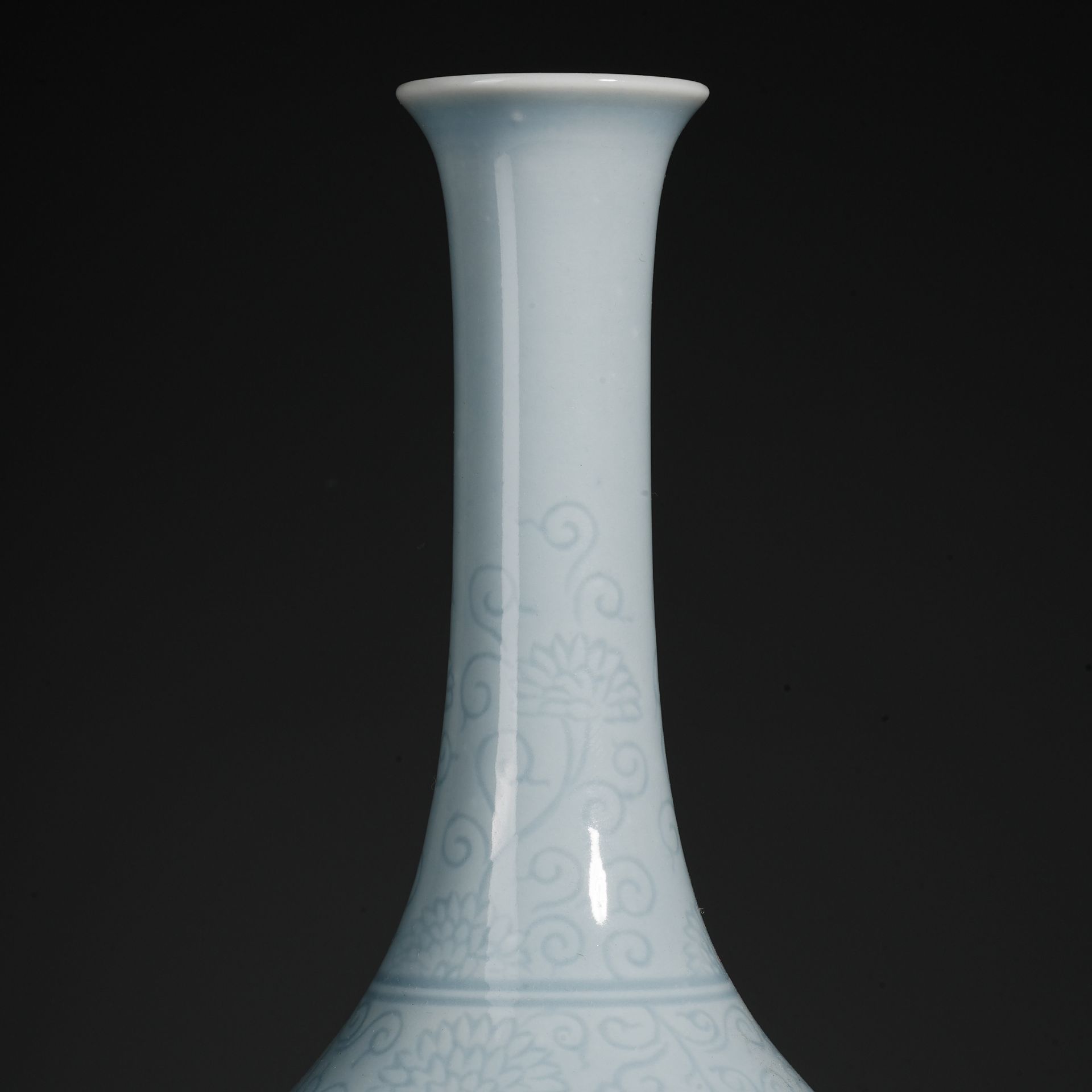 A Chinese Sky-blue Glaze Vase - Image 4 of 13