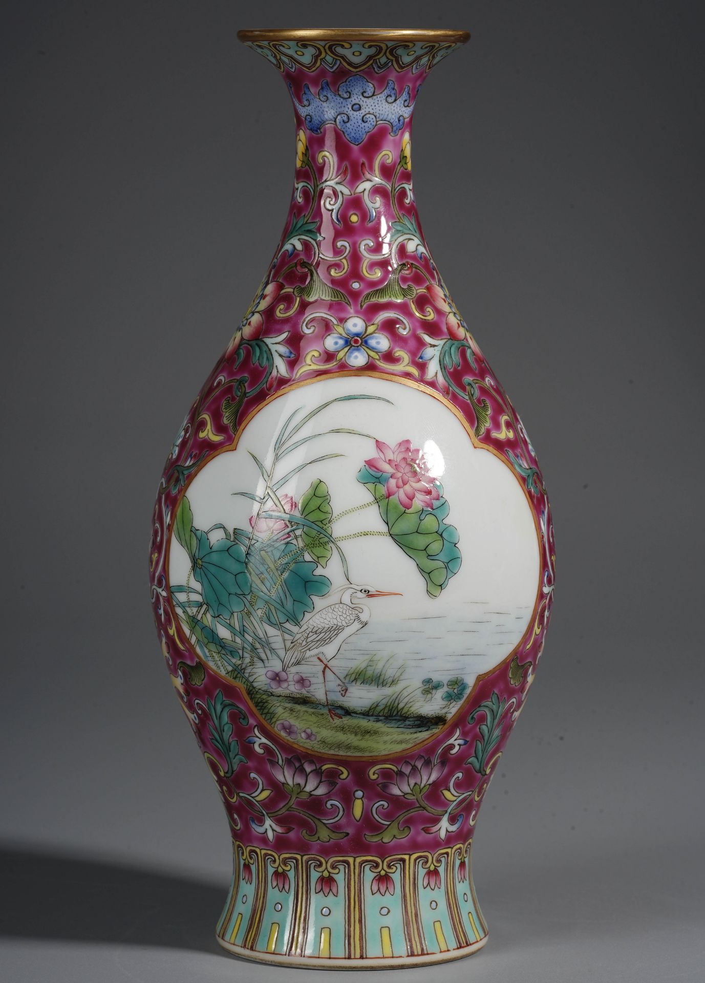 Pair Famille Rose Cranes Vases - Image 7 of 14