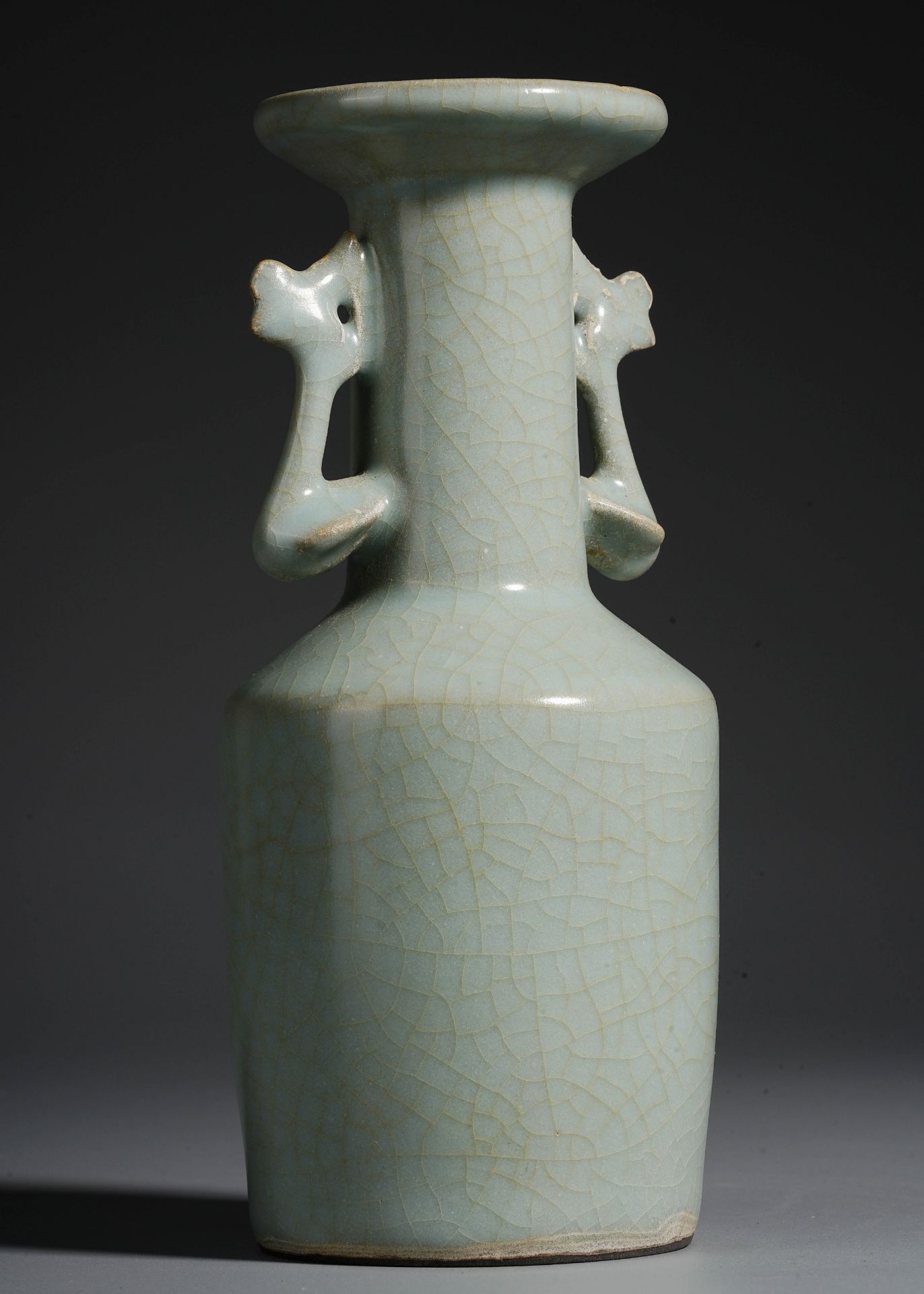 A Chinese Longquan Celadon Glaze Vase - Image 4 of 13