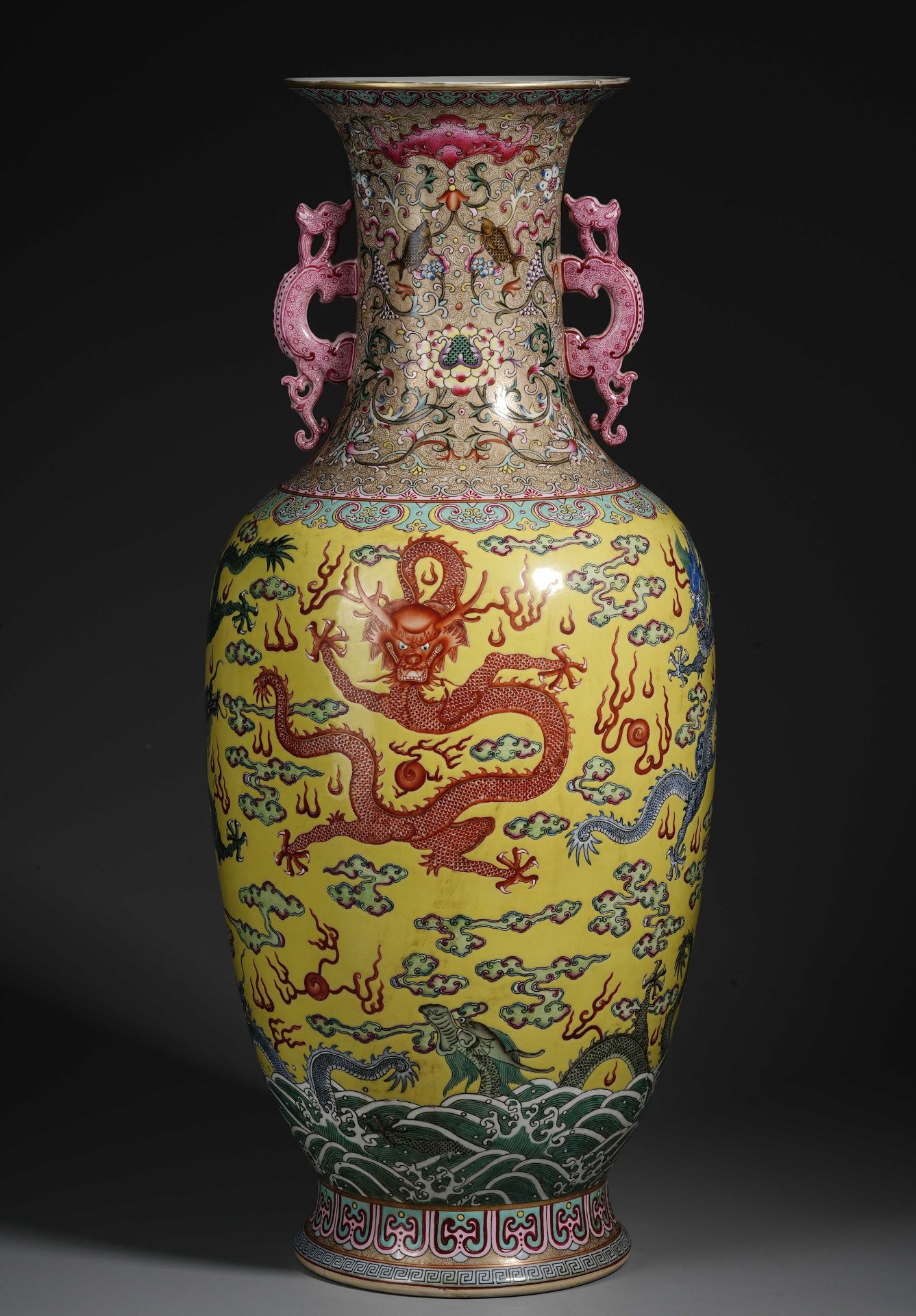 A Chinese Famille Rose Dragons Vase - Image 12 of 19