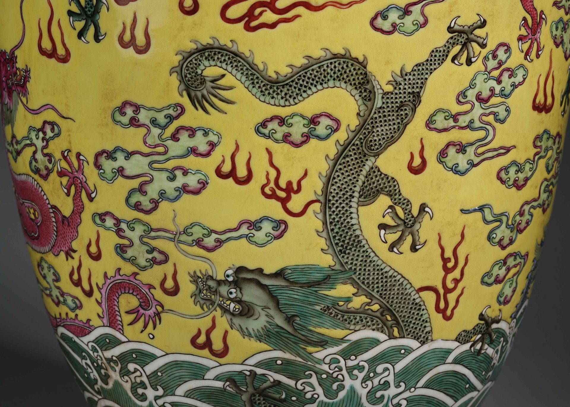 A Chinese Famille Rose Dragons Vase - Image 7 of 19