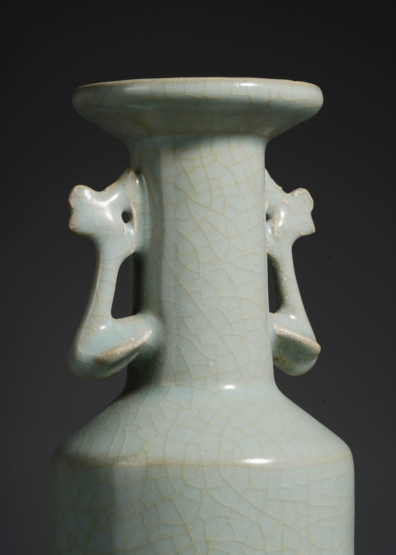 A Chinese Longquan Celadon Glaze Vase - Image 5 of 13