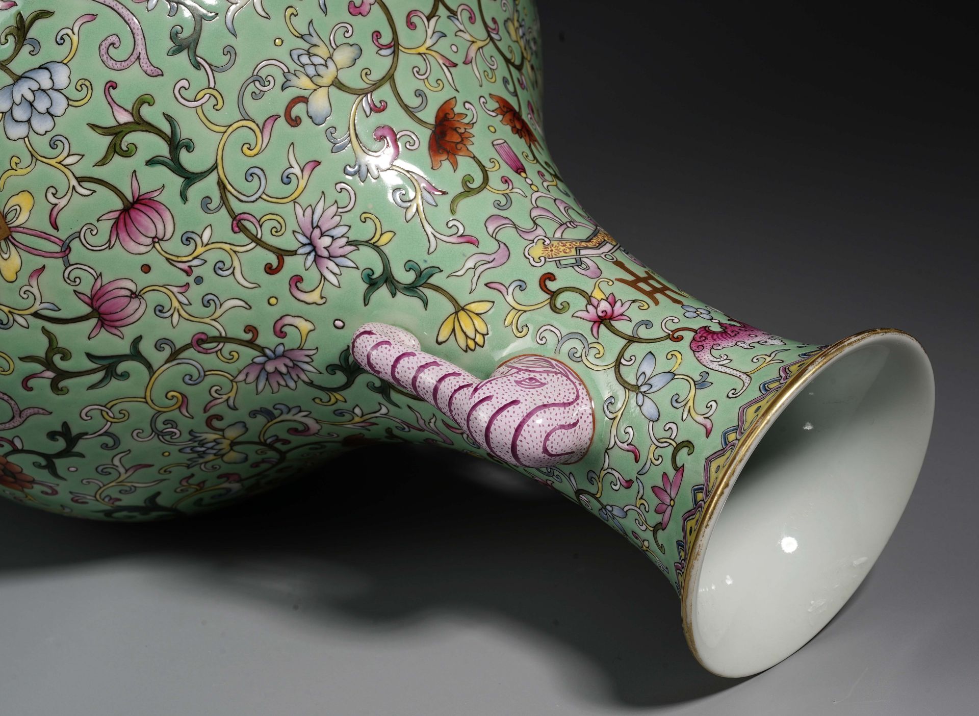 A Chinese Famille Rose Bottle Vase - Image 9 of 14