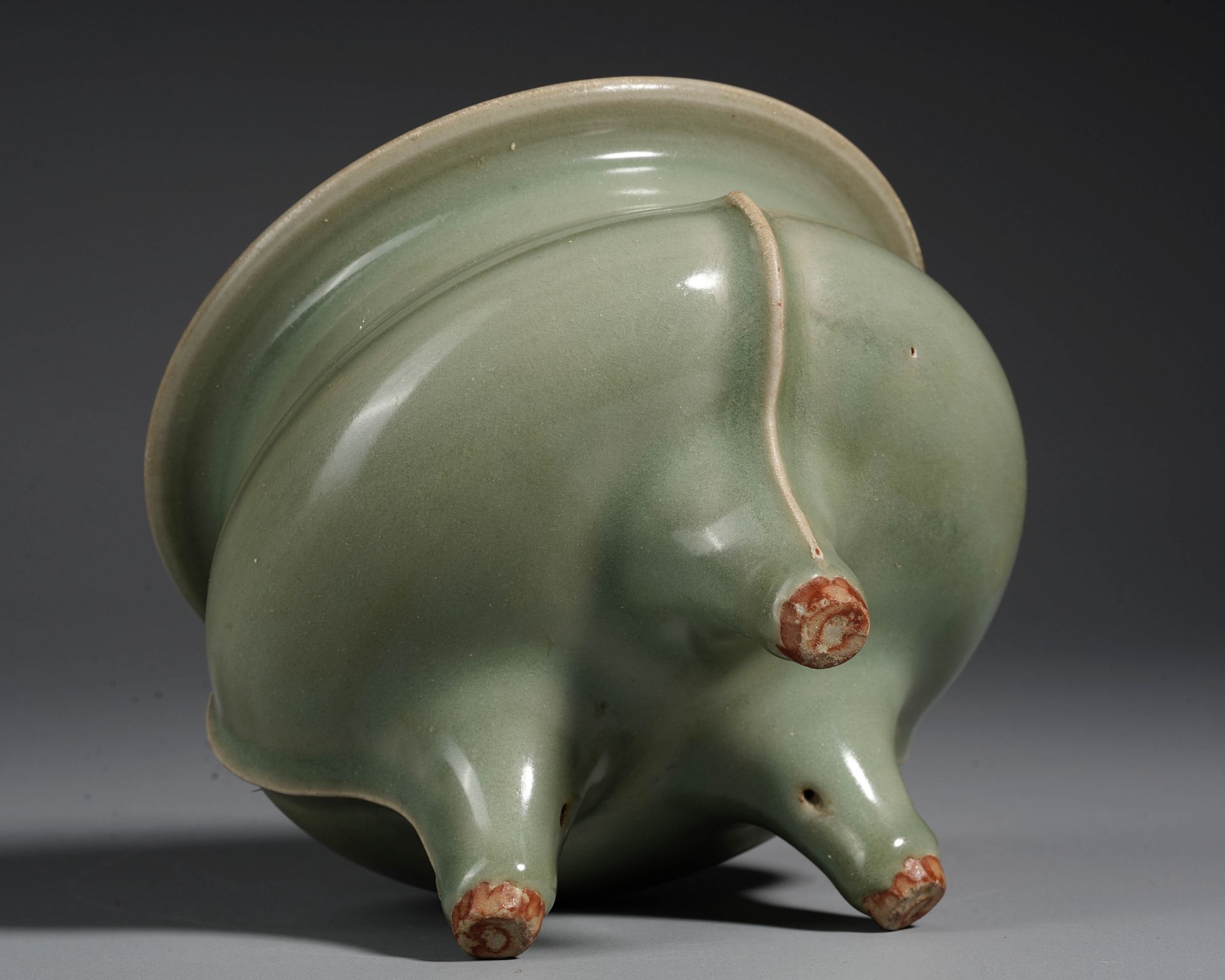 A Chinese Longquan Celadon Glaze Tripod CenserÂ  - Image 7 of 13