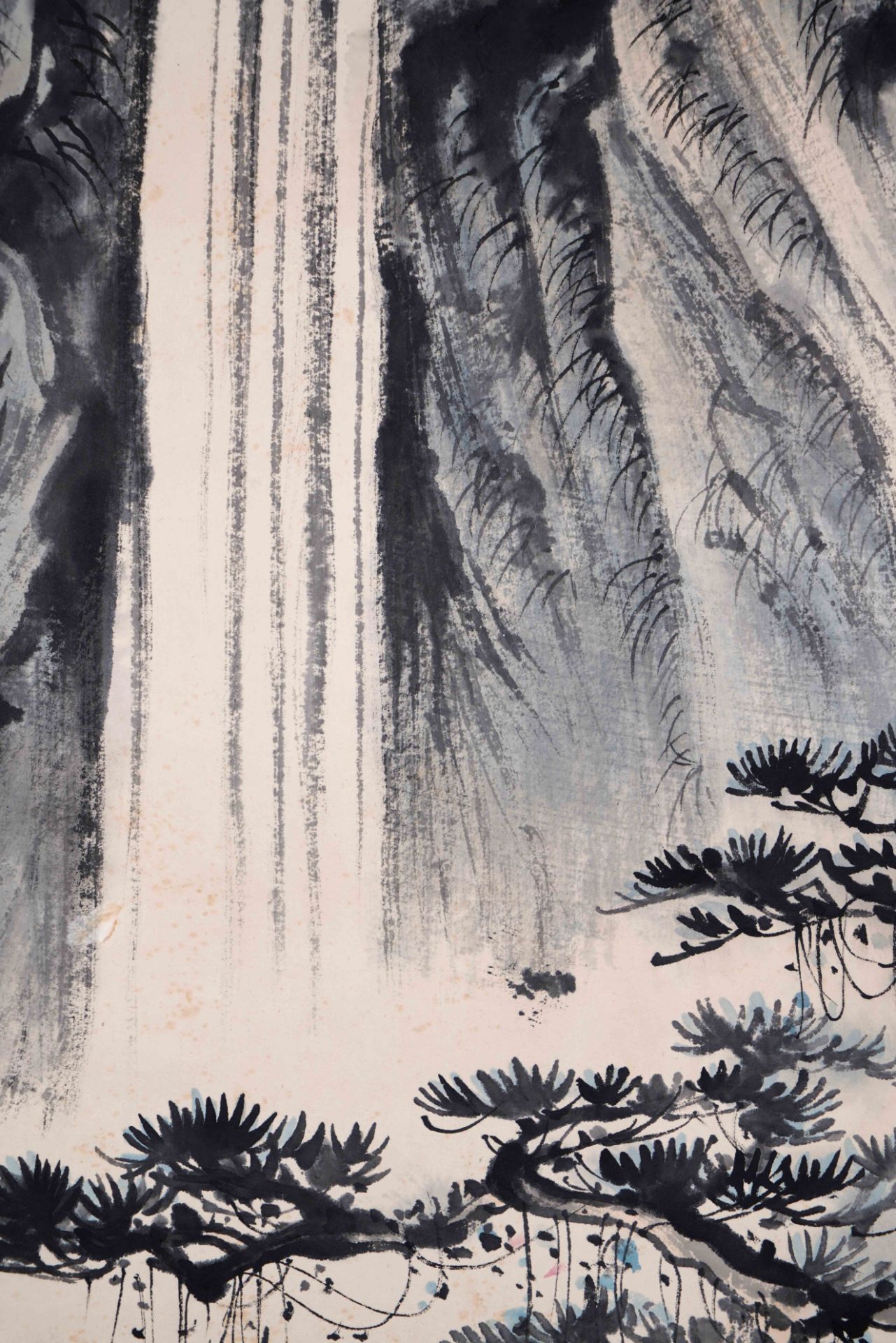 A Chinese Scroll Painting by Huang Junbi - Bild 6 aus 10