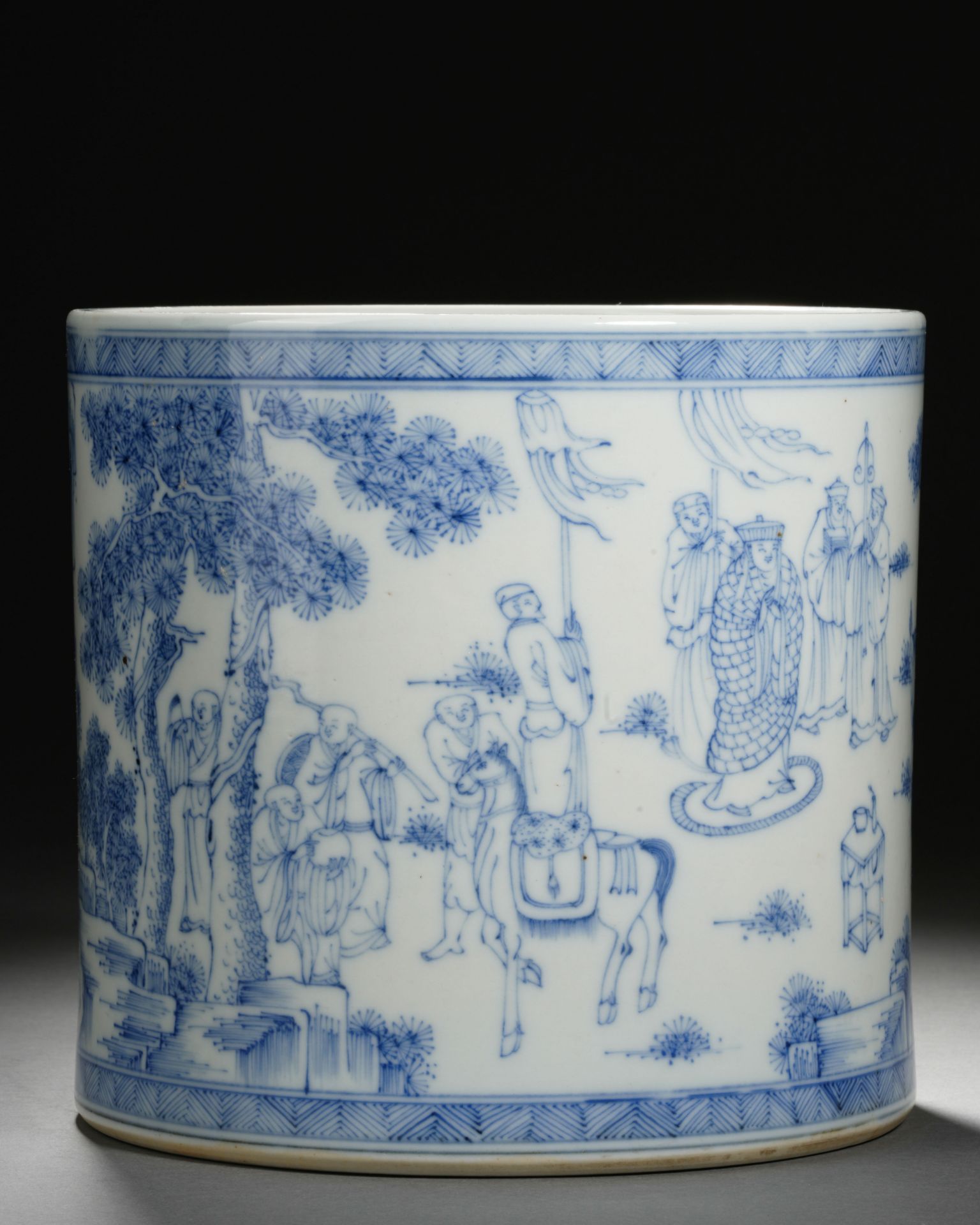 A Chinese Blue and White Figural Story Brushpot - Bild 5 aus 10