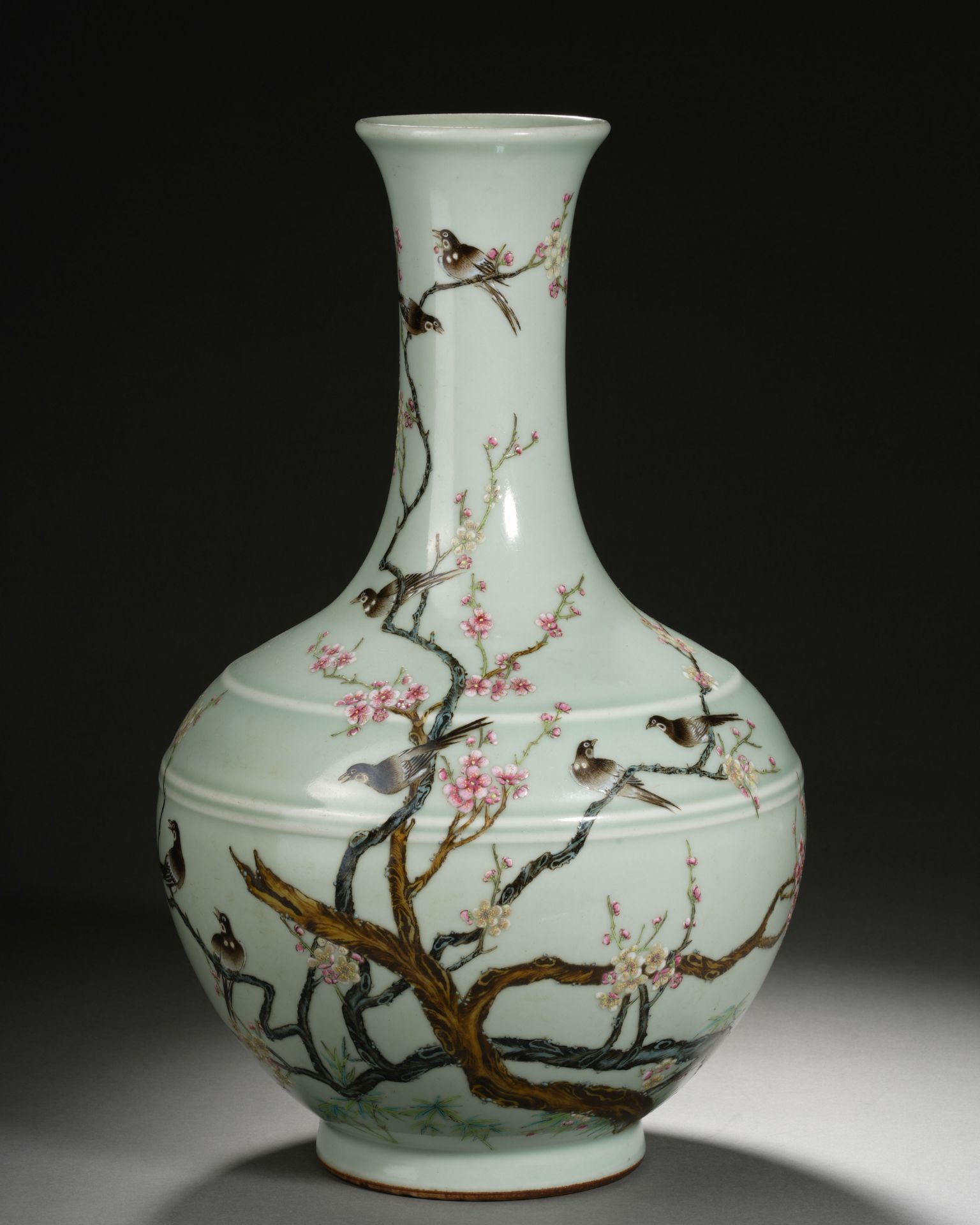 A Chinese Famille Rose Plum and Magpies Decorative Vase - Image 9 of 13
