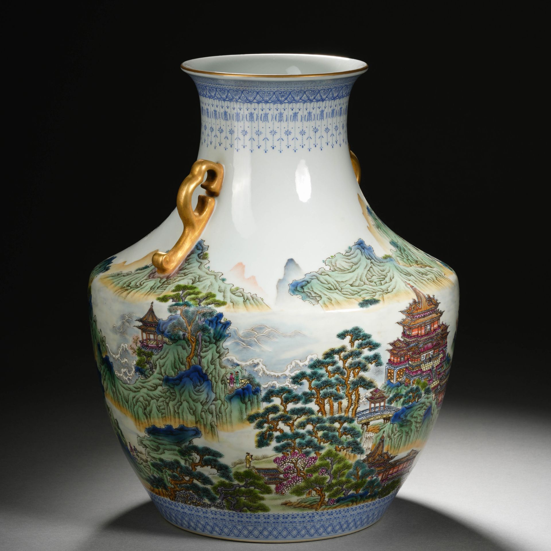 A Chinese Famille Rose Landscape Zun Vase - Bild 8 aus 16