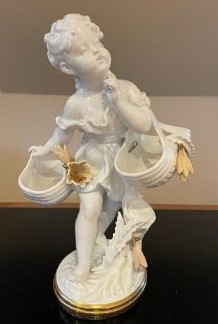Large Moore Brothers Porcelain Cherub with Flowers - Image 6 of 6