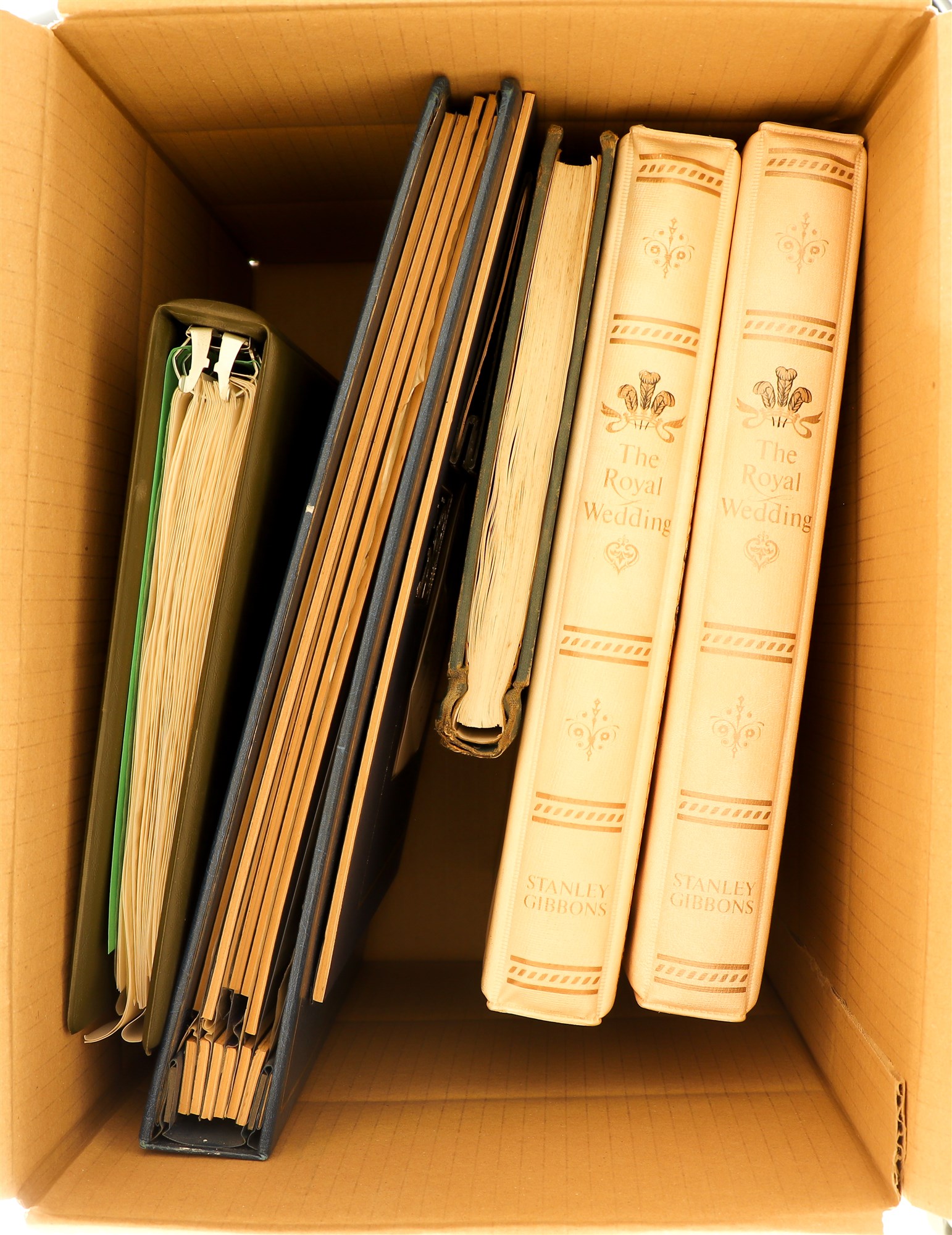 COLLECTIONS & ACCUMULATIONS WORLD IN TWO BOXES incl. albums with Great Britain incl. a 1d black, - Image 12 of 12