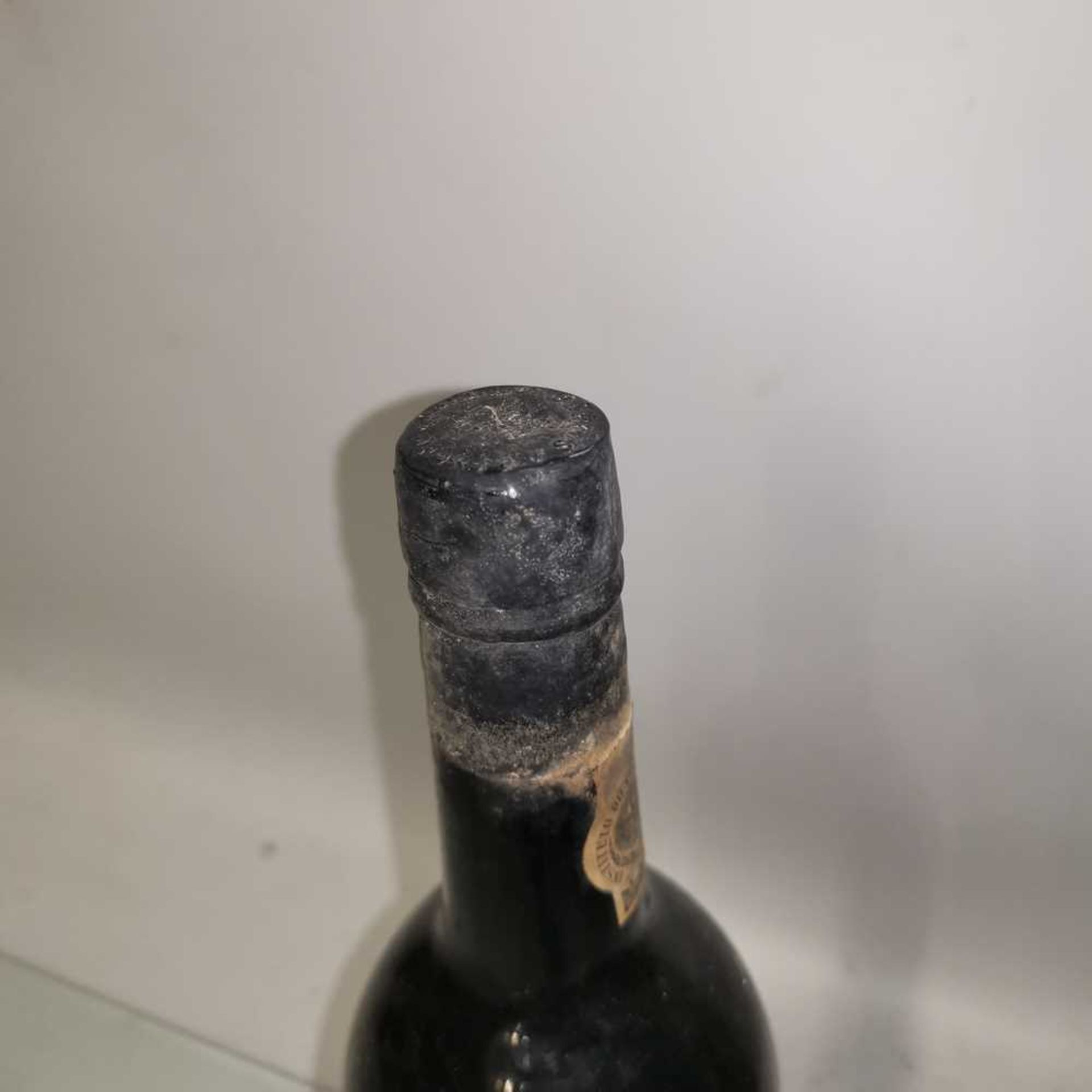 Quarles Harris, Vintage Port, 1977, six bottles - Image 3 of 4