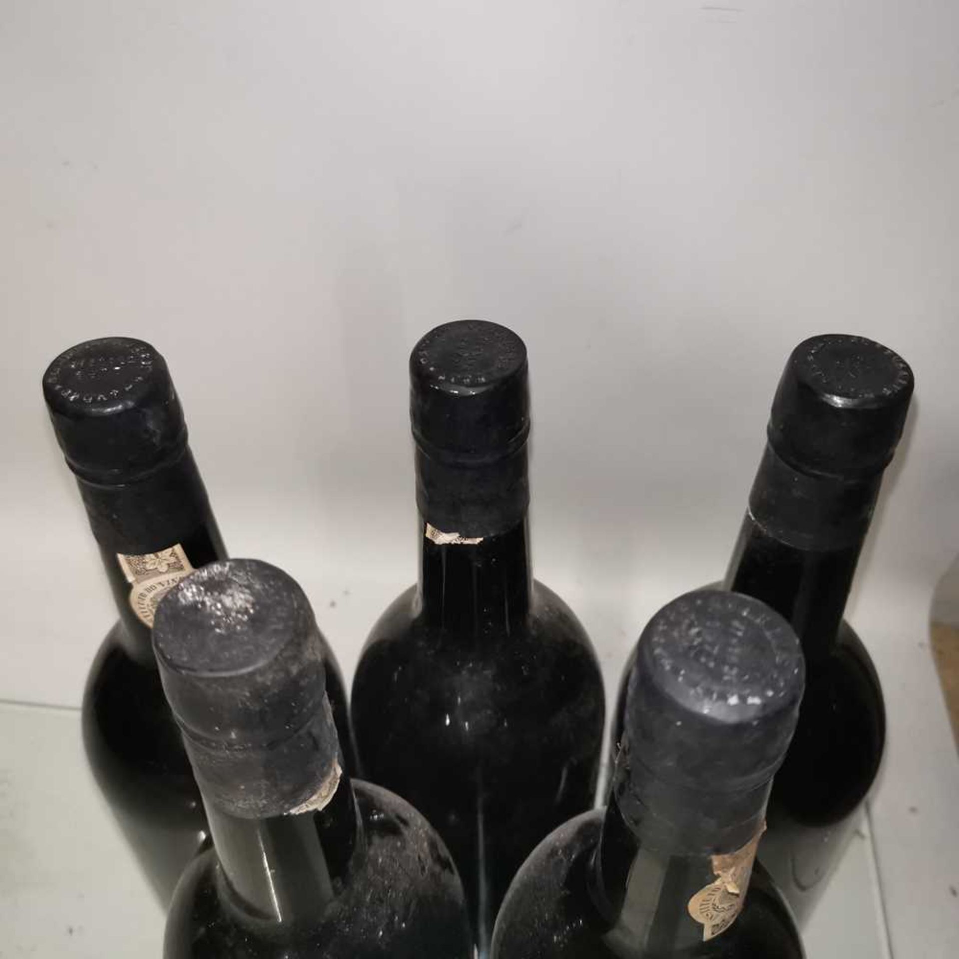 Quarles Harris, Vintage Port, 1977, six bottles - Image 2 of 4