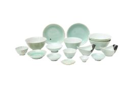 A GROUP OF CHINESE CELADON-GLAZED WARES 十九至二十世紀 青釉瓷器一組