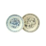 TWO CHINESE BLUE AND WHITE DISHES 明 青花盤一組兩件