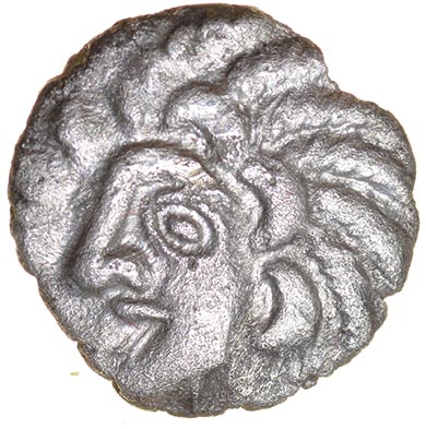 Amersham Moon Man. Catuvellauni. c.55-45BC. Celtic silver unit. 13mm. 0.75g.