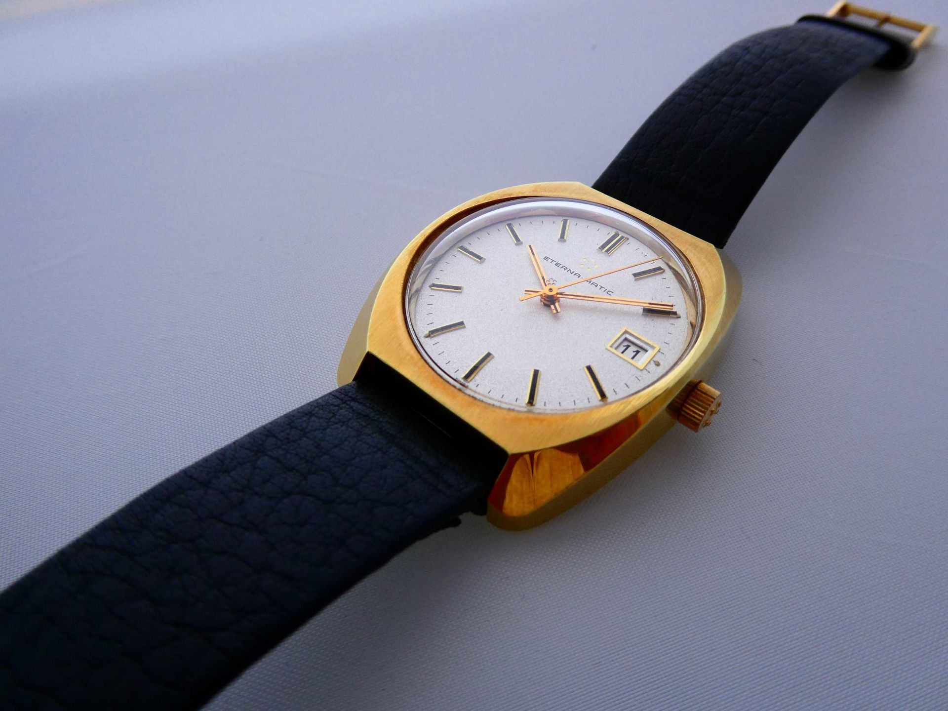 Eterna Armbanduhr aus 1977