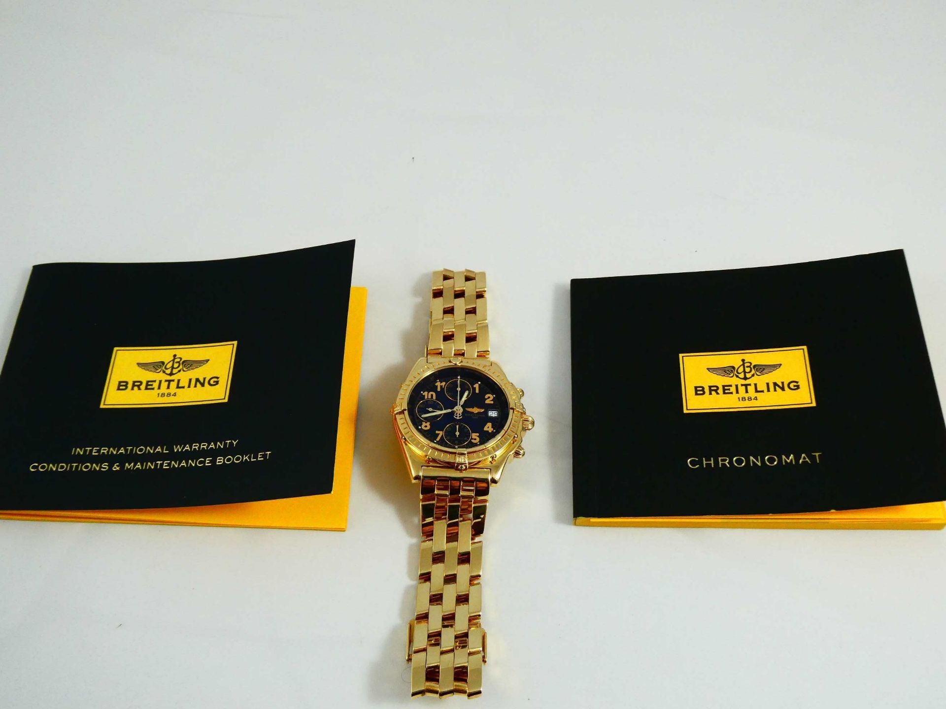 Breitling " Chronomat " in 18 Karat Gold - Bild 8 aus 10