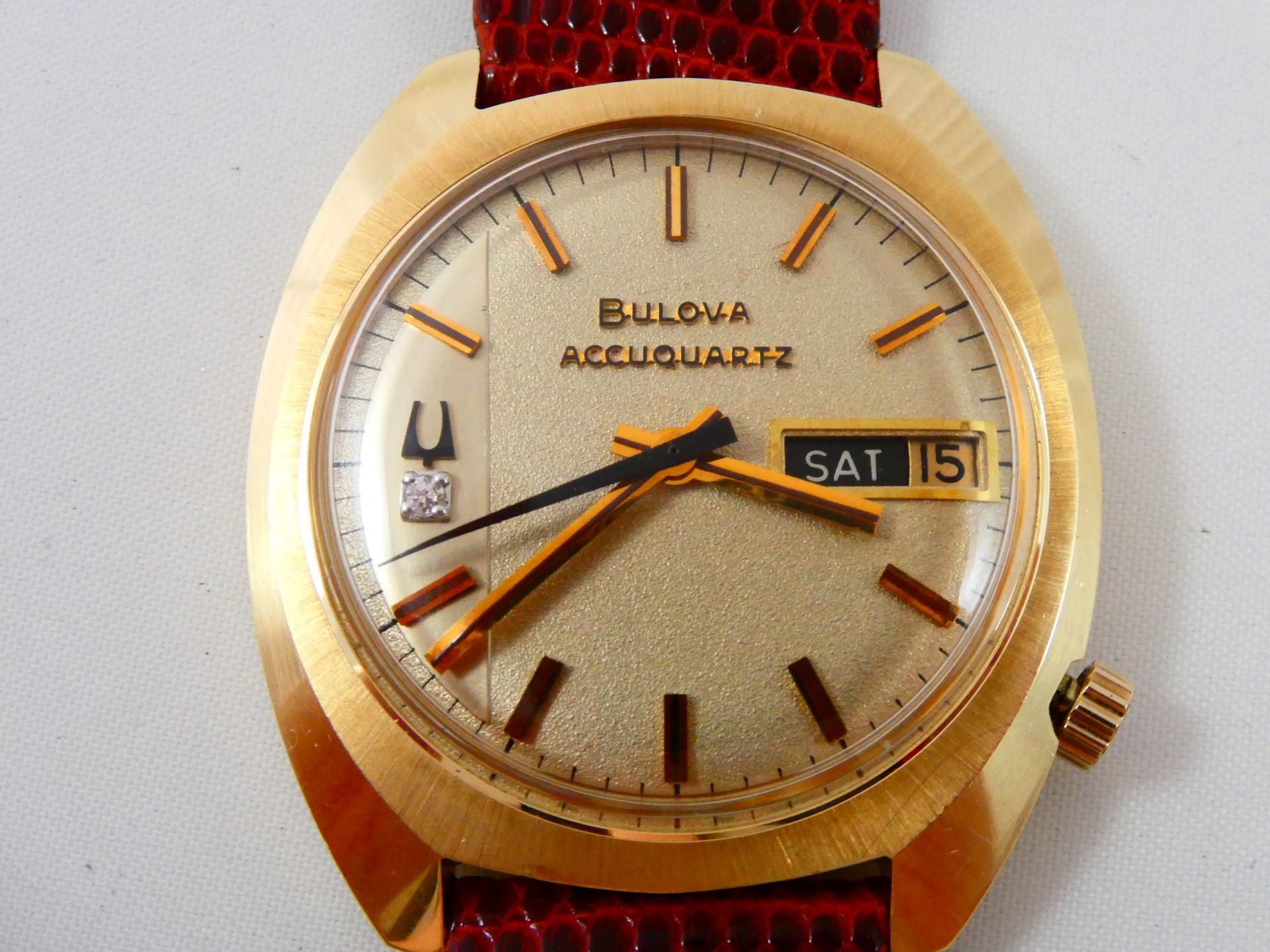 Bulova Accuquartz 18K Gold - Image 2 of 6