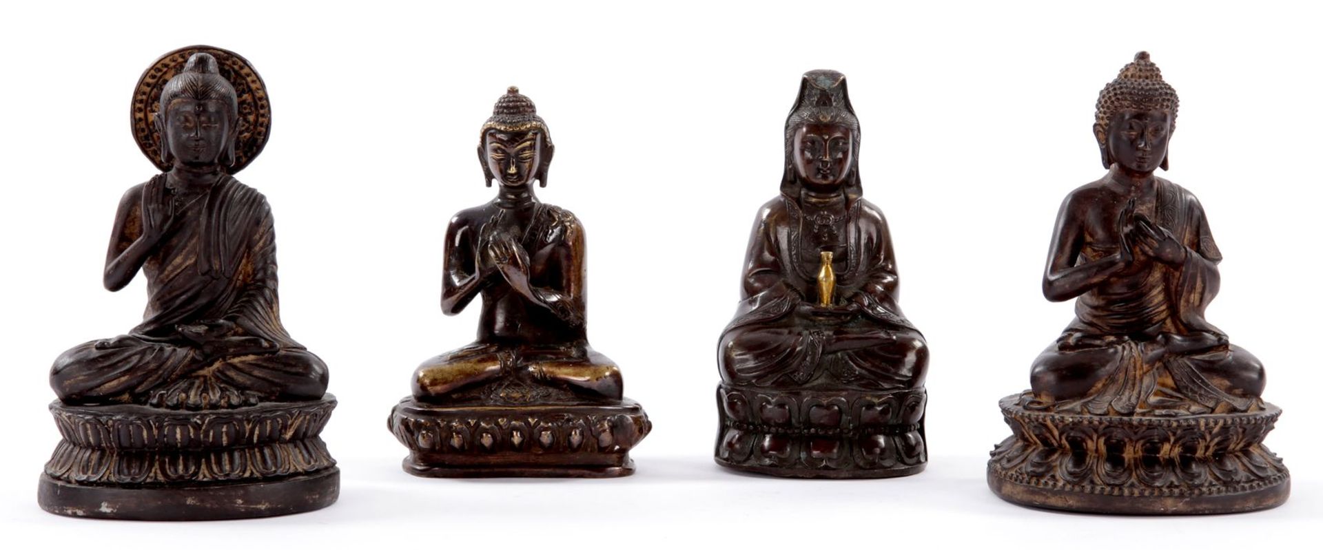 4 buddhistische Figuren