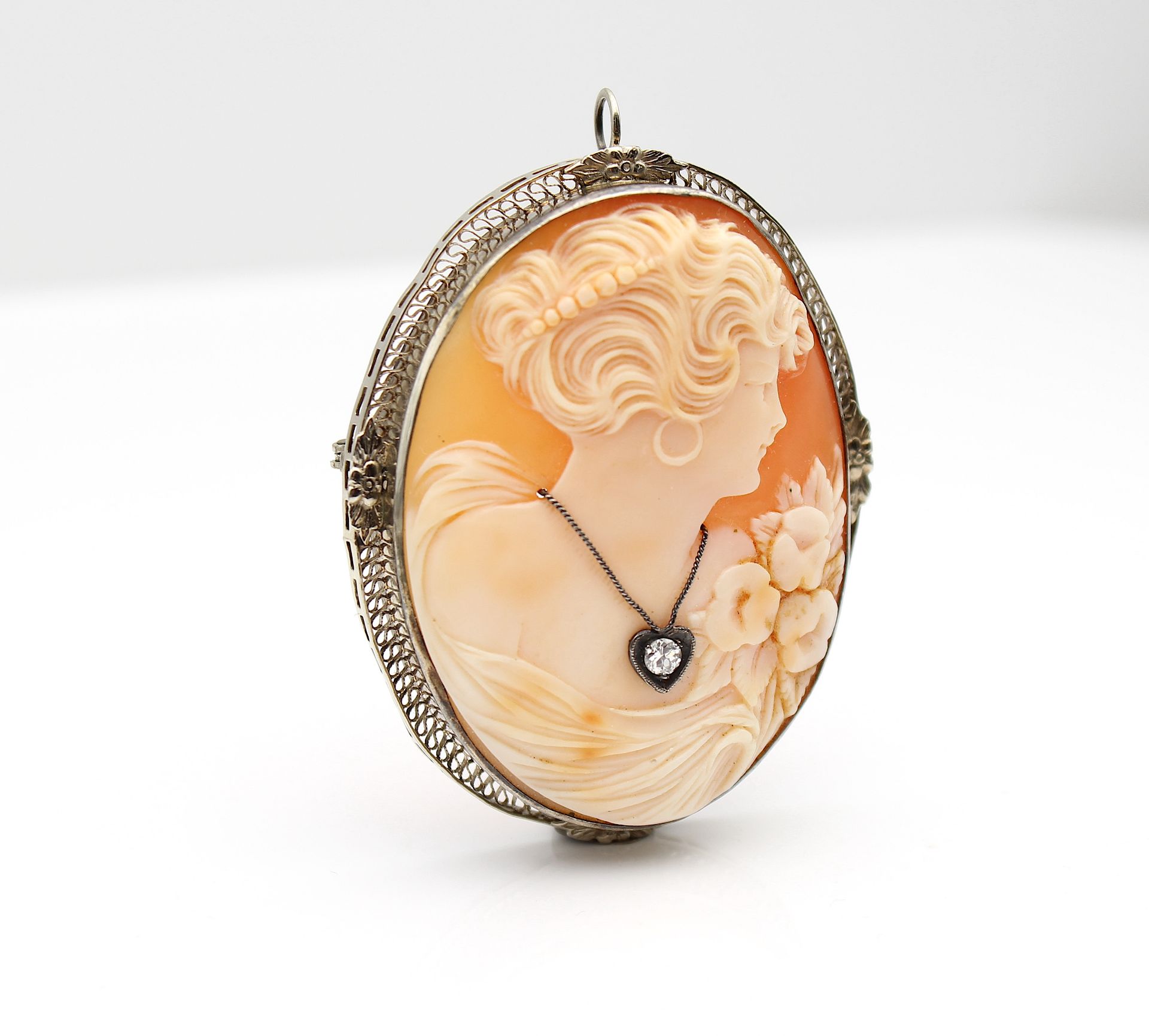 Dreamlike shell gem as pendant/brooch - Image 3 of 5