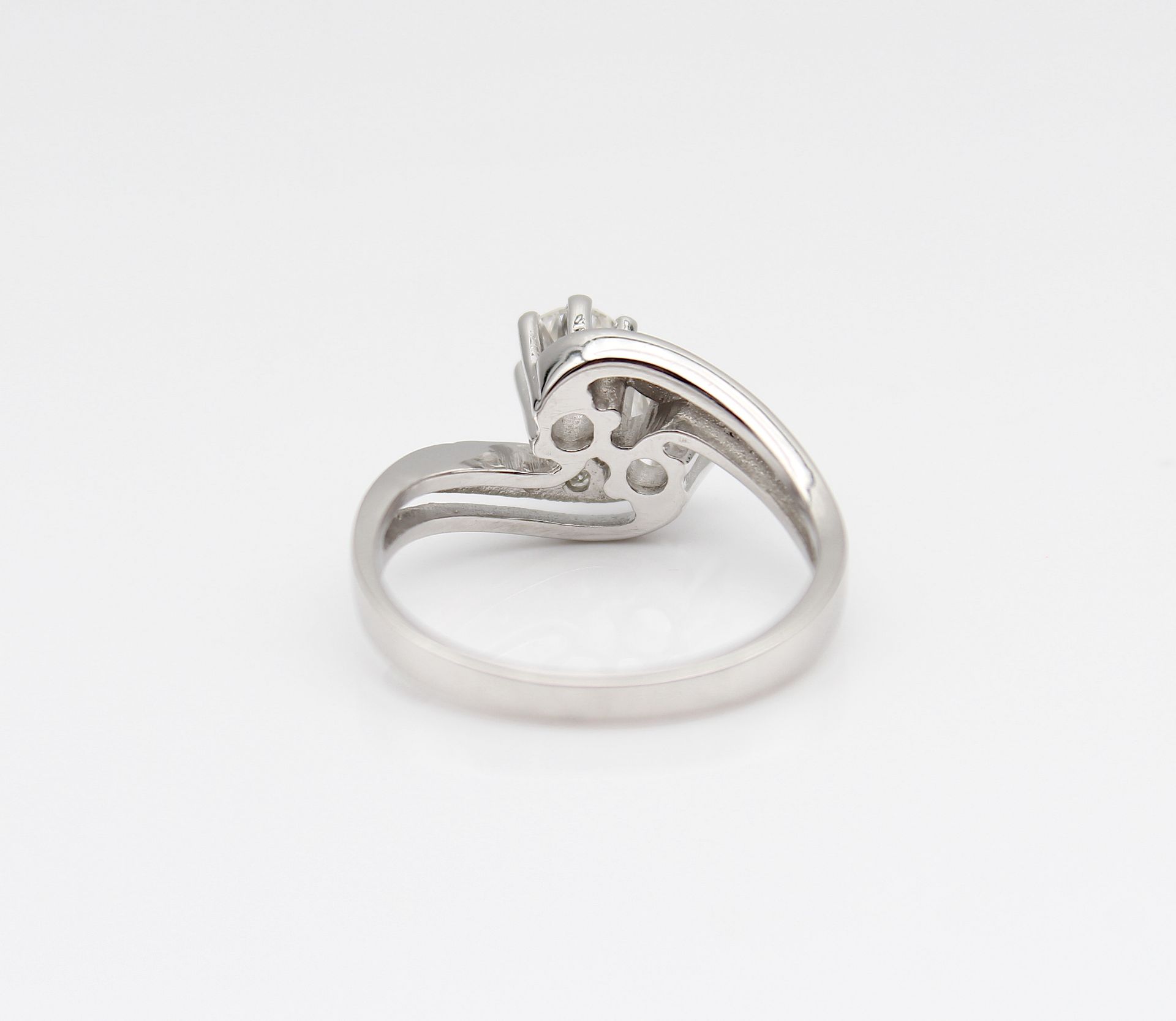 High quality ring with brilliants and diamonds - Image 4 of 5