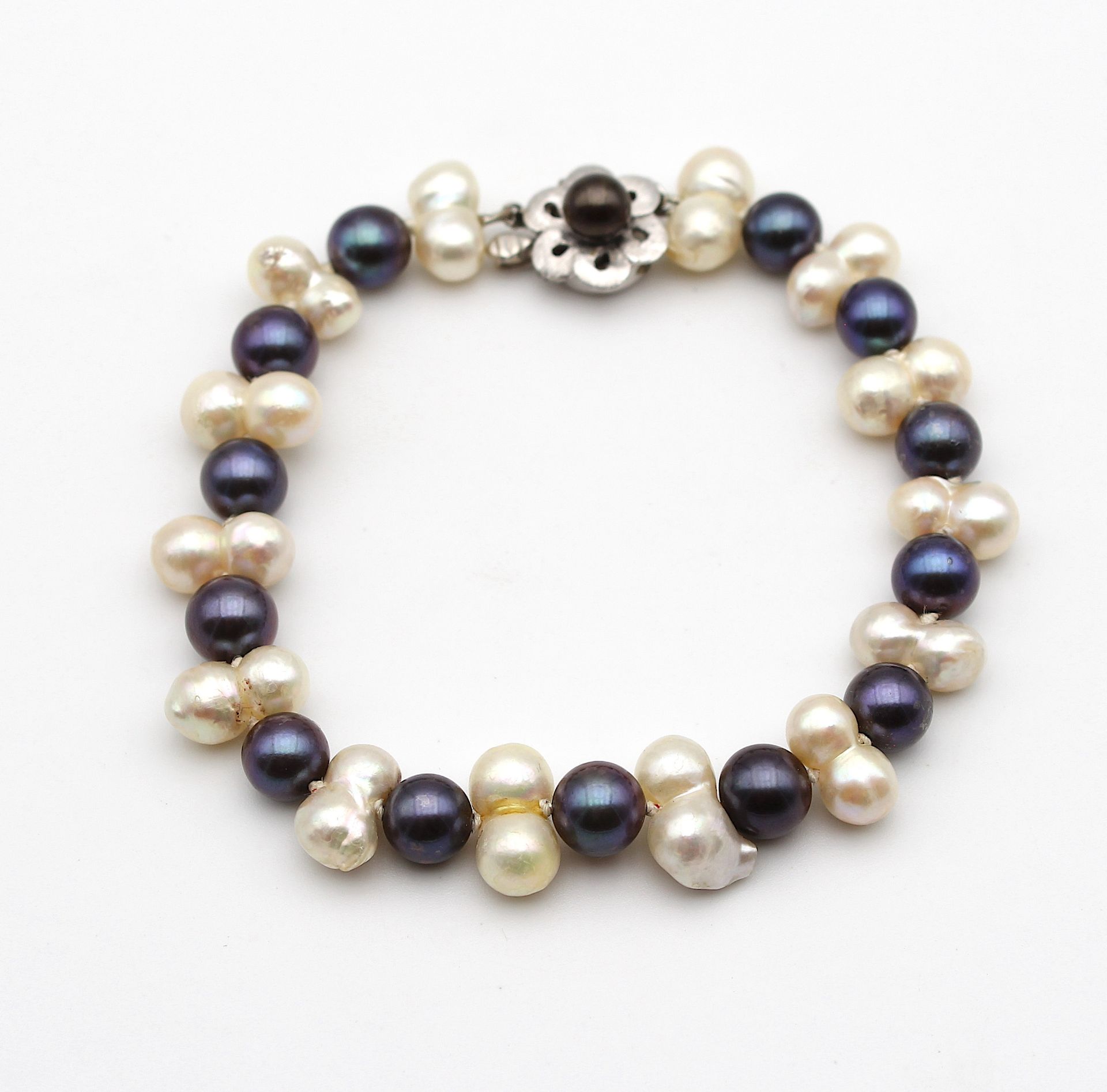 Special bracelet with cultured pearls - Image 2 of 3