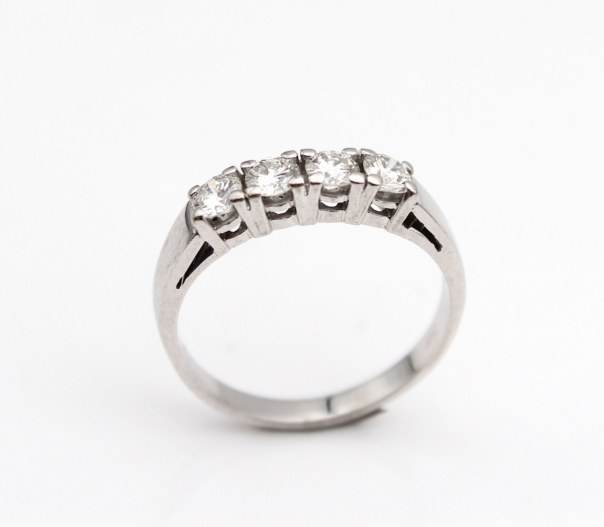 Classic brilliant ring with ca. 0,50 c - Image 2 of 4