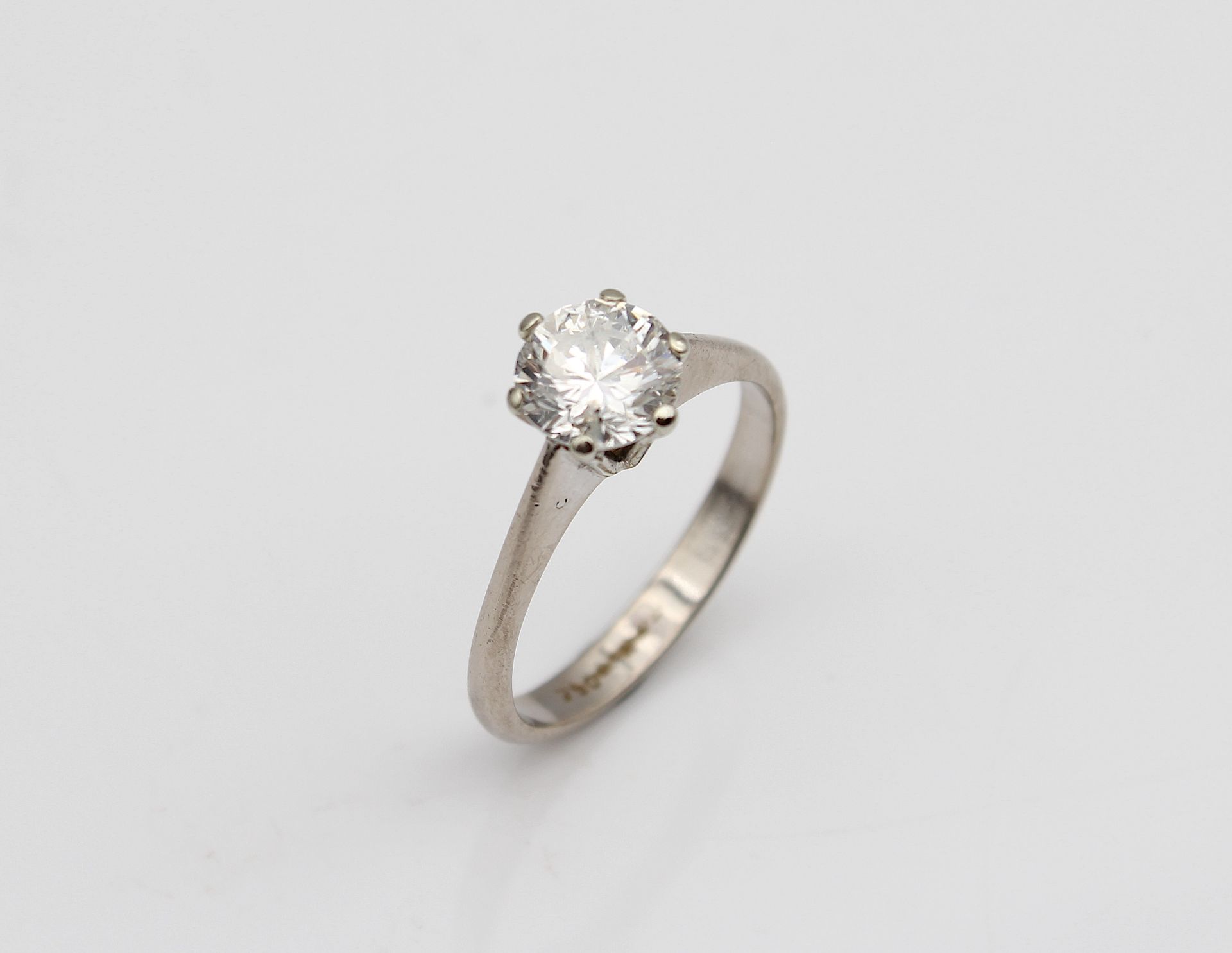 Solitaire Ring mit einem Brillanten ca. 1,05 ct - Bild 2 aus 4