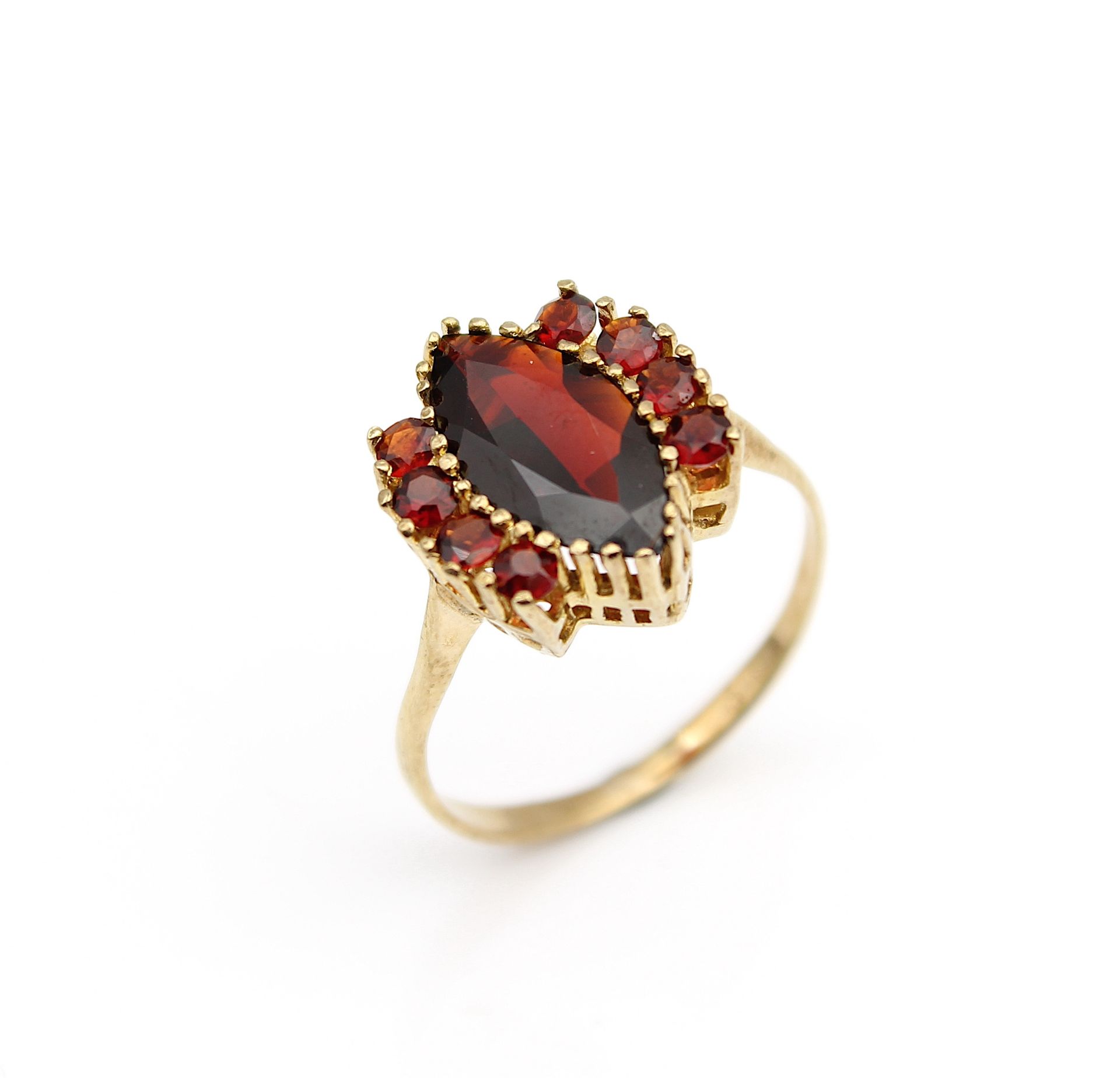 Modern garnet ring