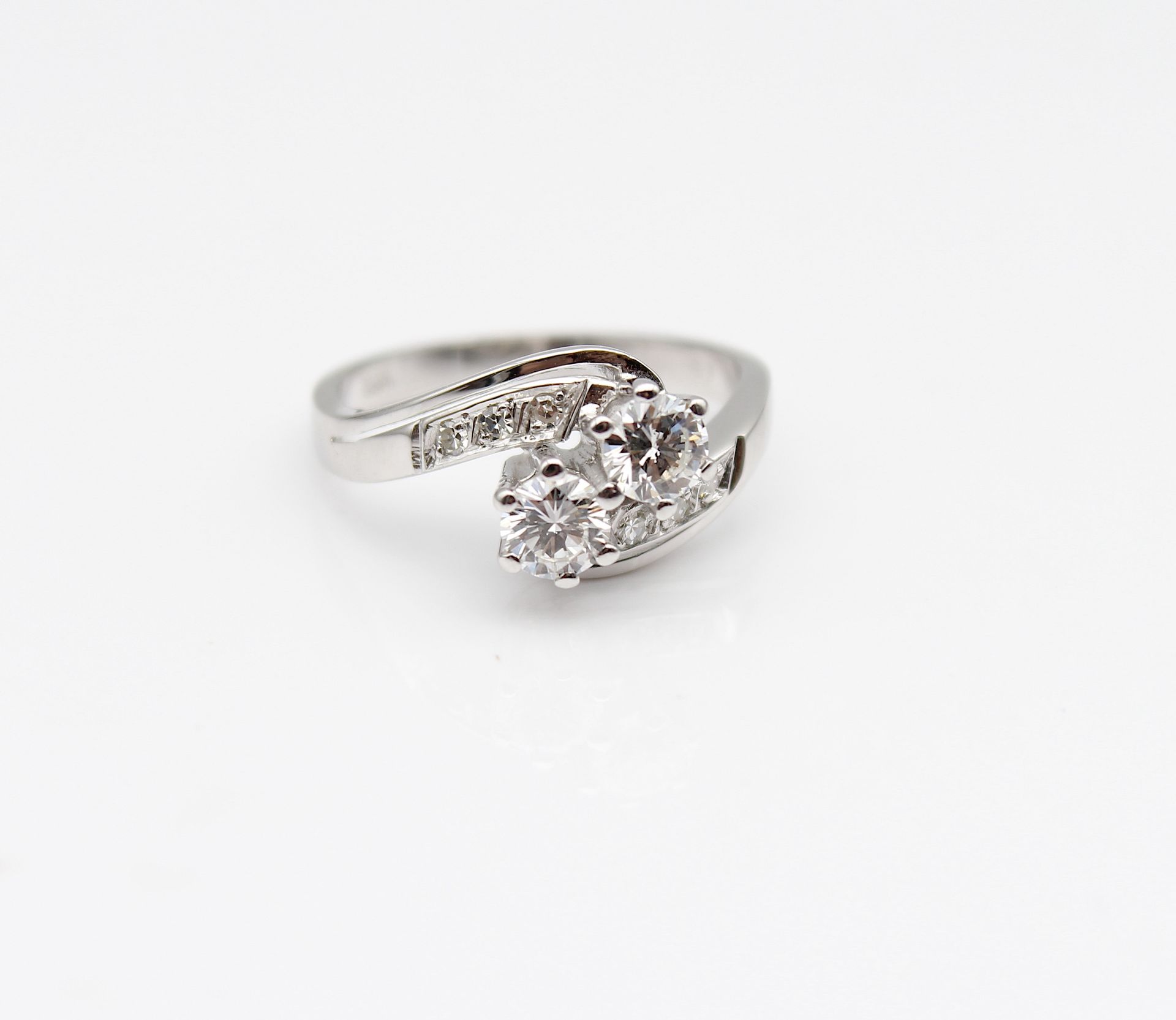 High quality ring with brilliants and diamonds - Image 3 of 5