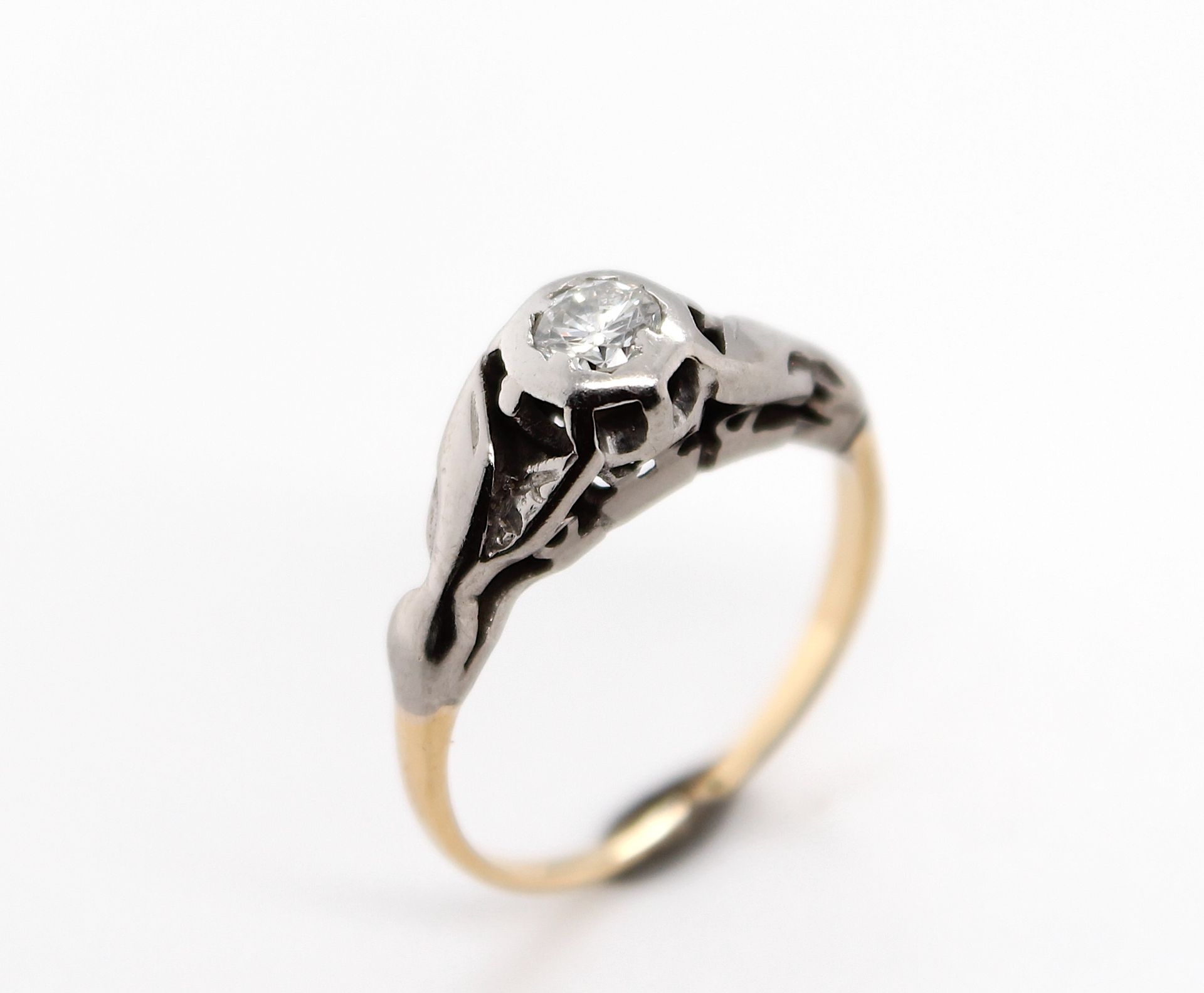 Ring Gold/Silber mit einem Brillanten ca. 0,15 ct