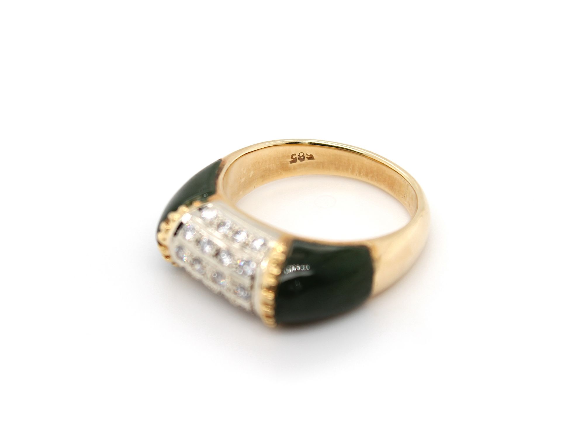 Ring with jade and brilliants, total ca. 0,30 ct - Image 4 of 4