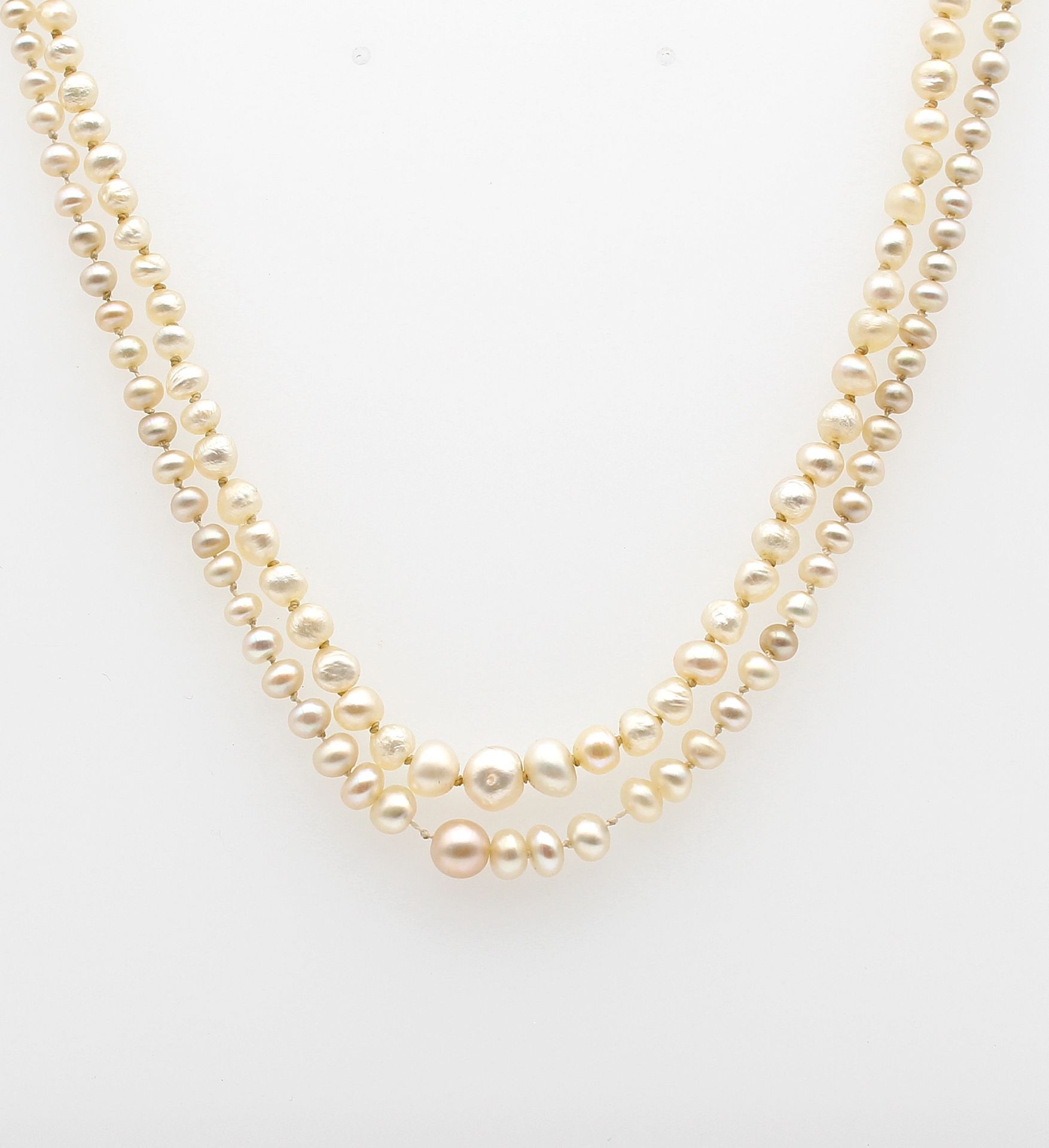 Cultured pearl necklace with a very beautiful lock - Image 3 of 5