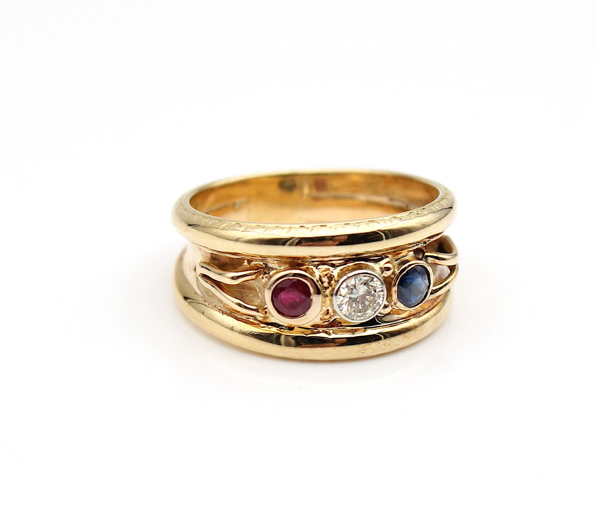 Pretty wide ring with sapphire, ruby and brilliant - Image 3 of 4