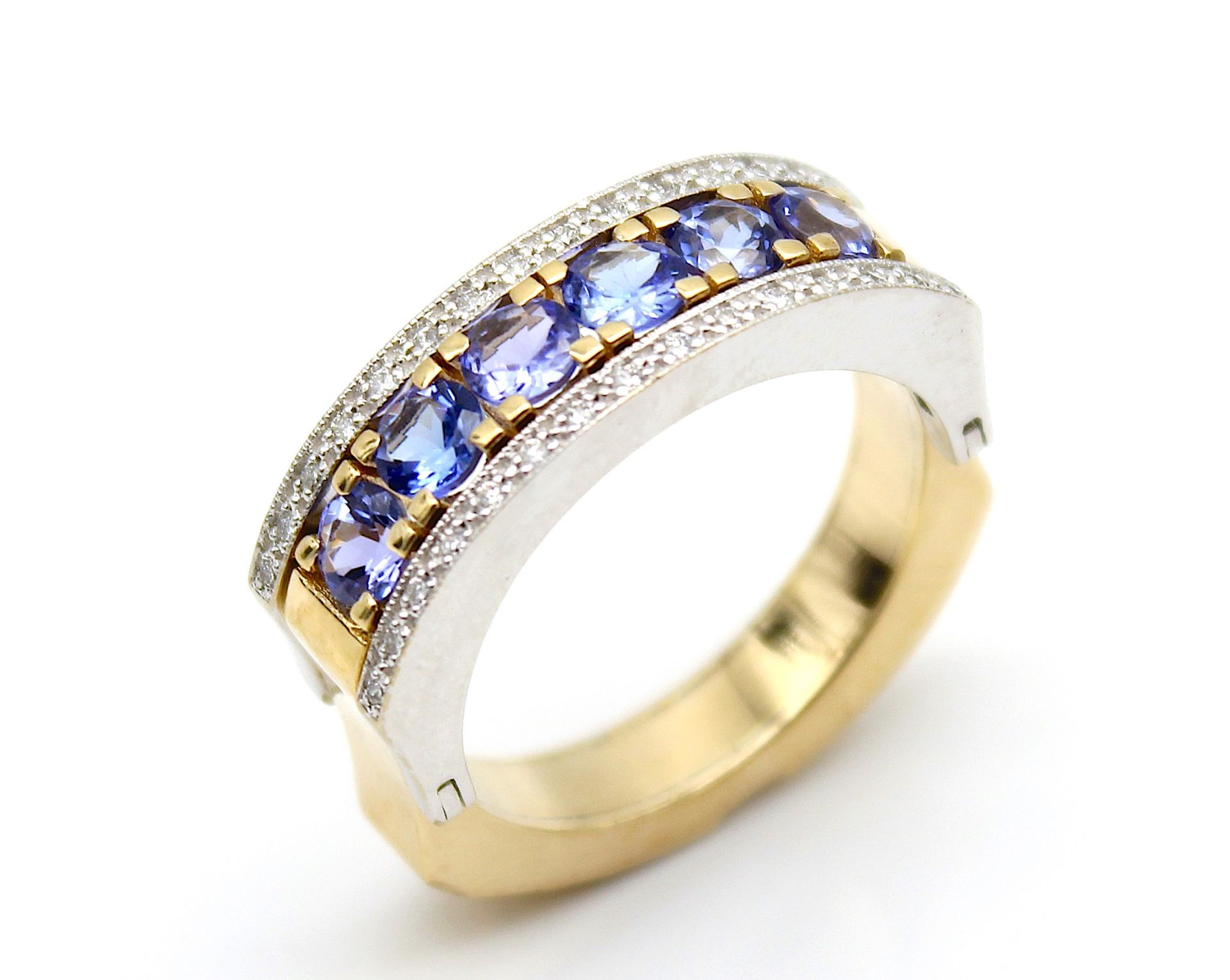 Transformation ring with tanzanites and brilliantsxt - Image 4 of 4