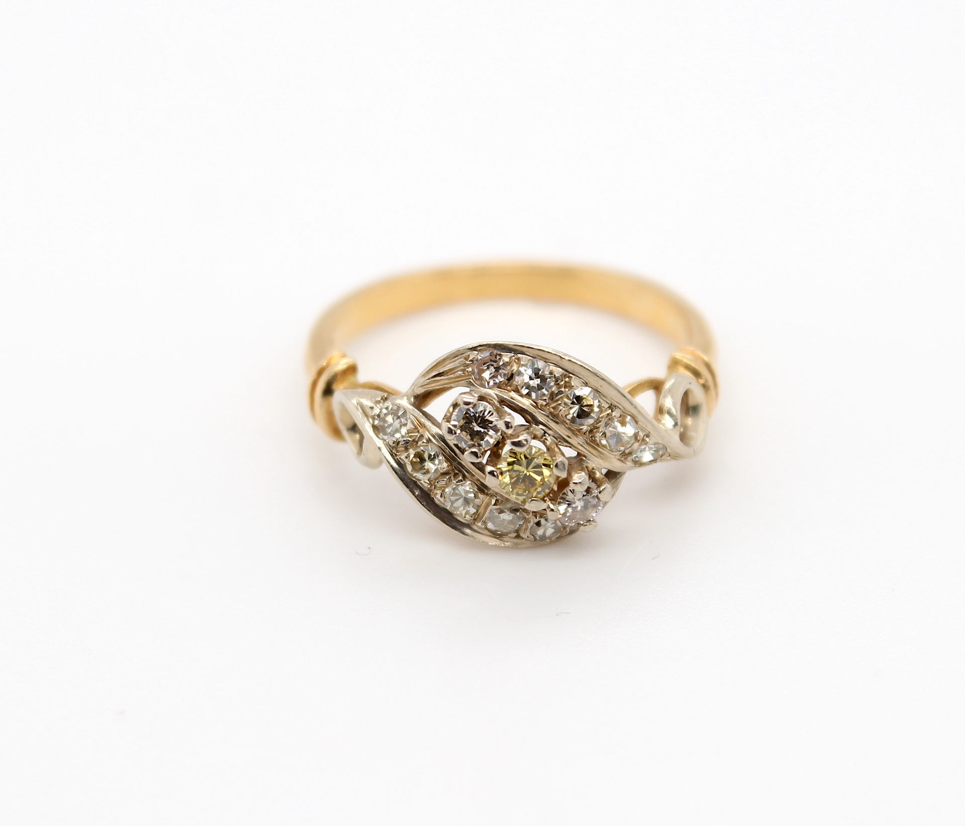 Ring with diamonds, brilliants, total ca. 0,46 ct - Image 2 of 4