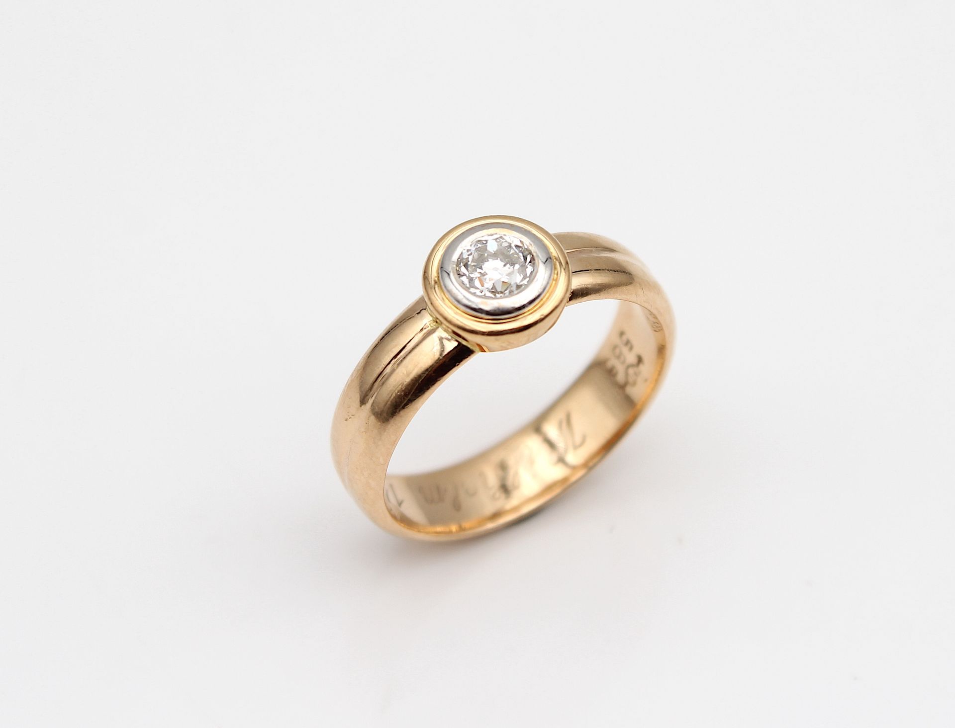 Vintage Niessing ring with diamond