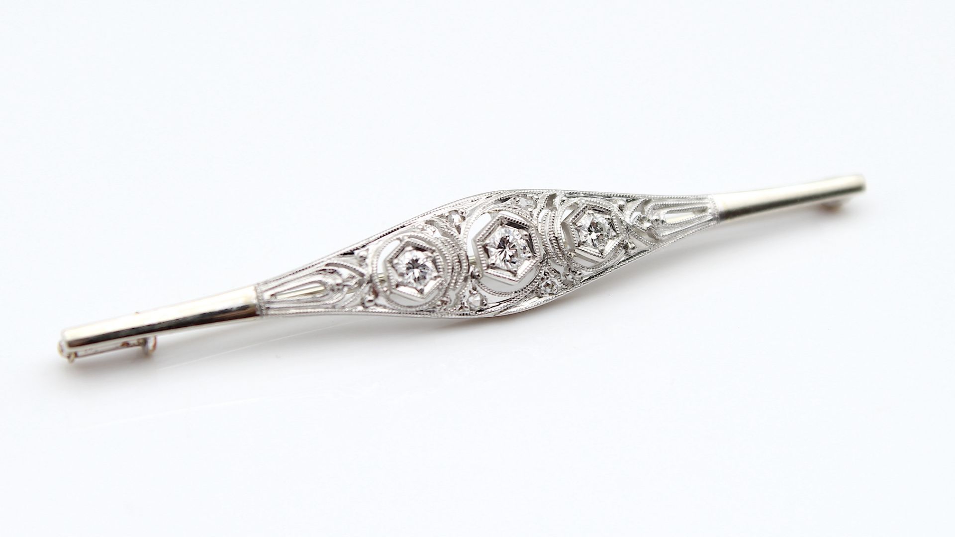 Brooch in art deco style